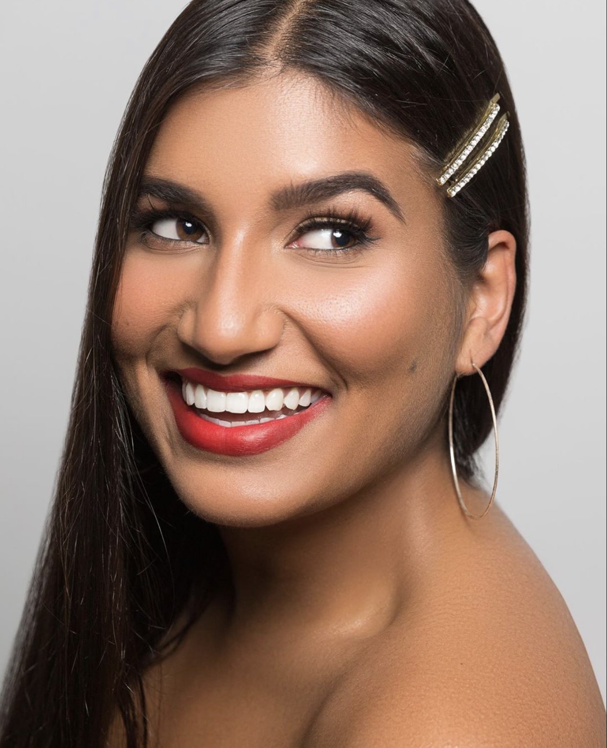 1:1 Self-Makeup Application Course