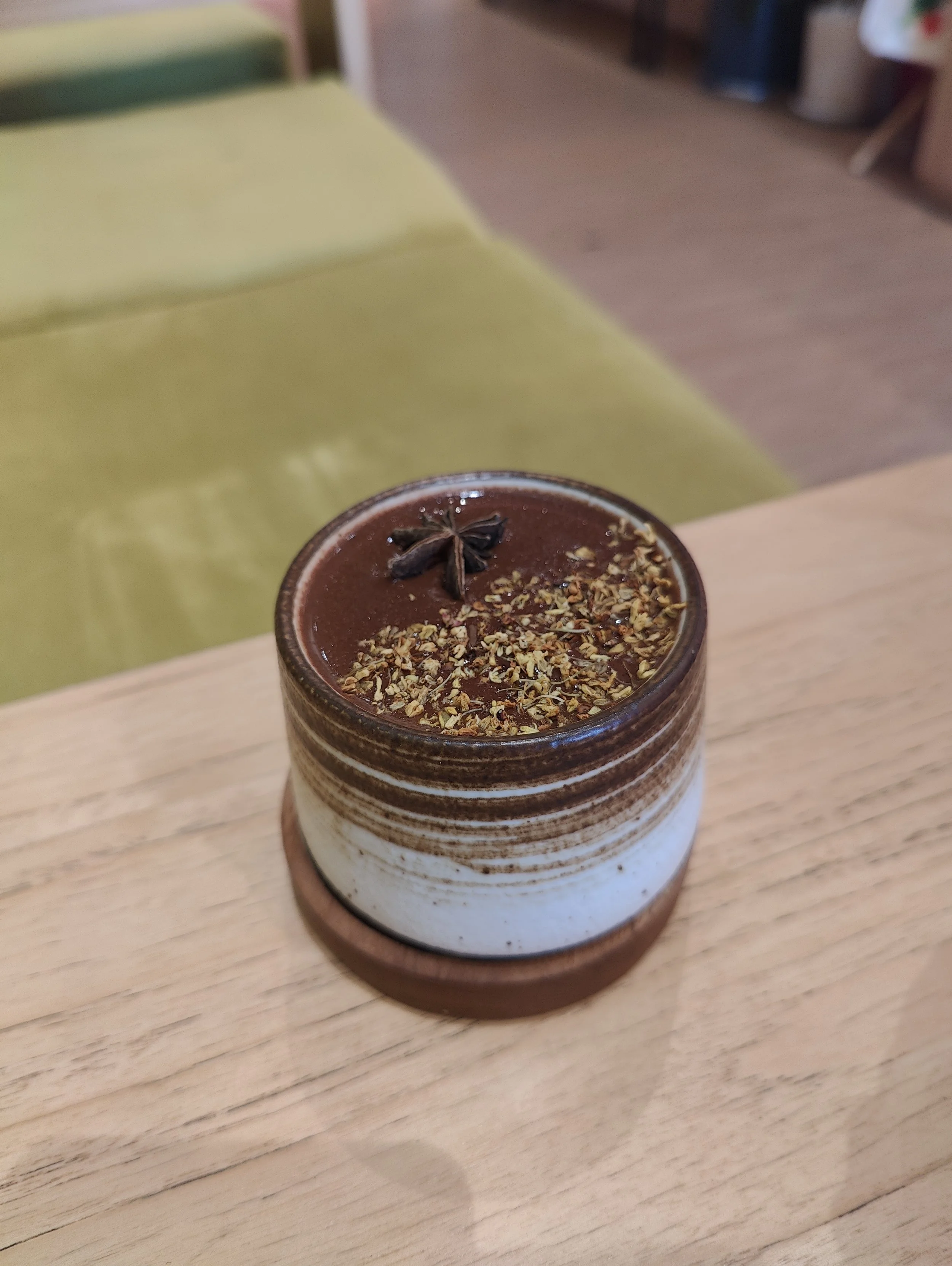 At træne nærvær via nærværsritualer, pauseritualer og næringsdage