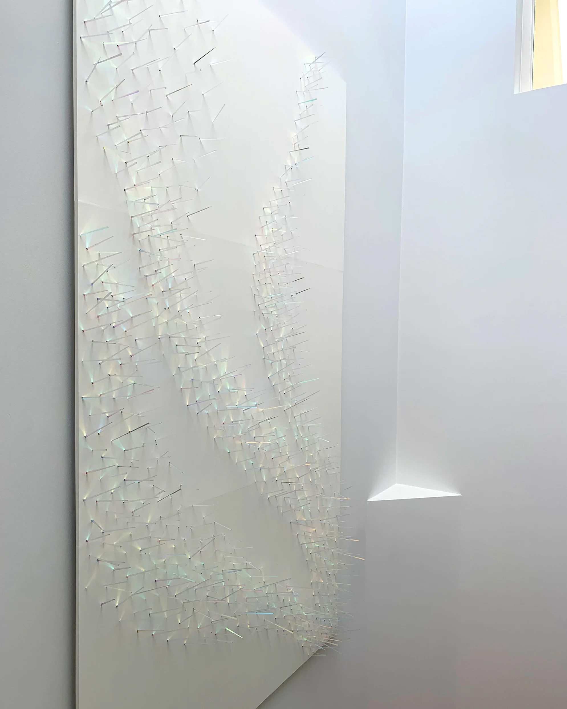 Murmuration (Panoptès Collection), 2022
Dichroic-laminated acrylic on painted board, 102 x 60 x 7 inches
