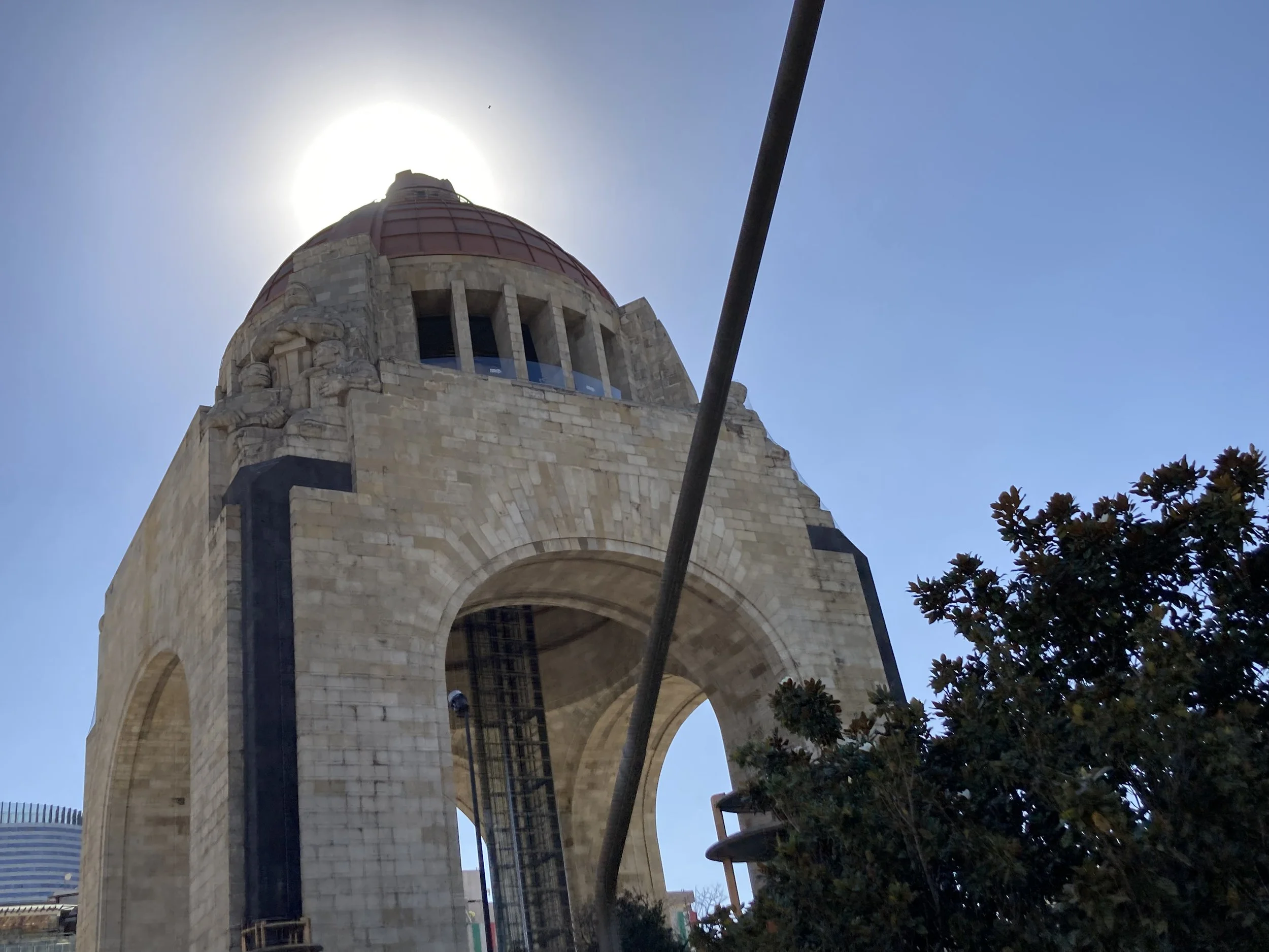 Monument to the Revolution