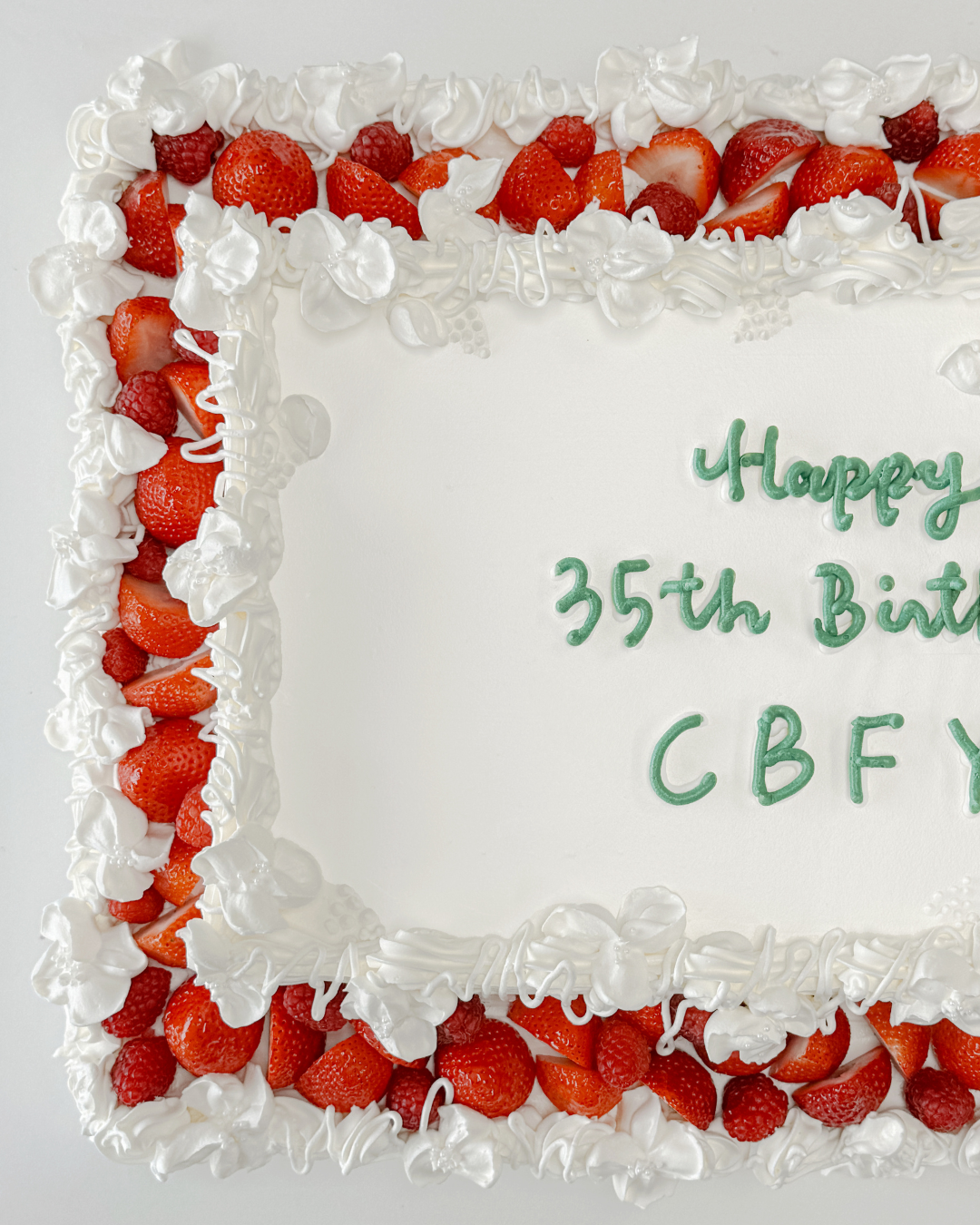 WOW BAKERY_Special cake orders_16.png