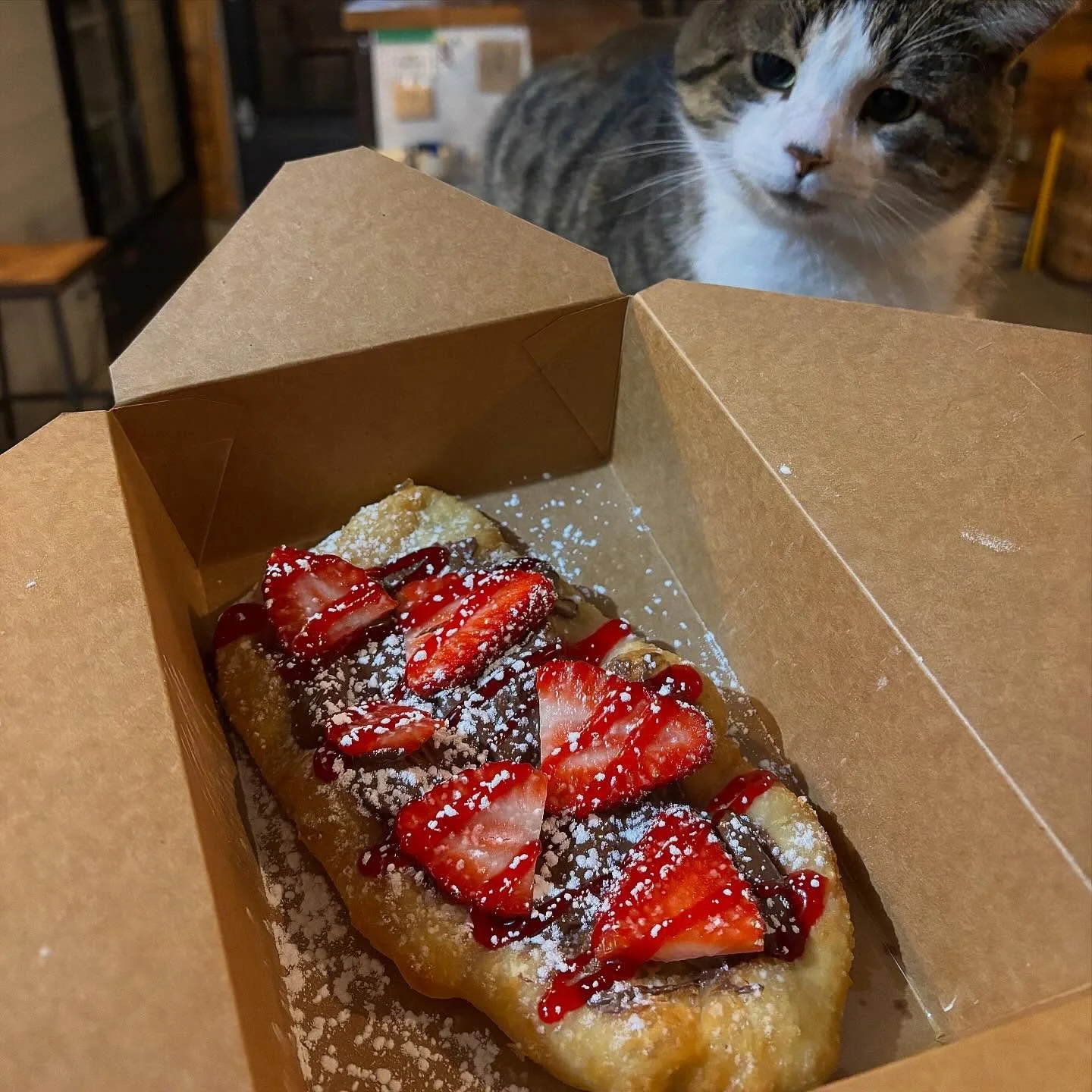 ✨ MENU FOR THIS WEEKEND ✨

PIZZA
The Manger 🍕: red sauce base topped with pepperoni, mozza, parmesan, and hot honey.

Texas Chili Nachos💪: tortilla chips topped with pico de gallo, texas chili, chipotle mayo, and cheddar.

The Chipotle Bacon Manger