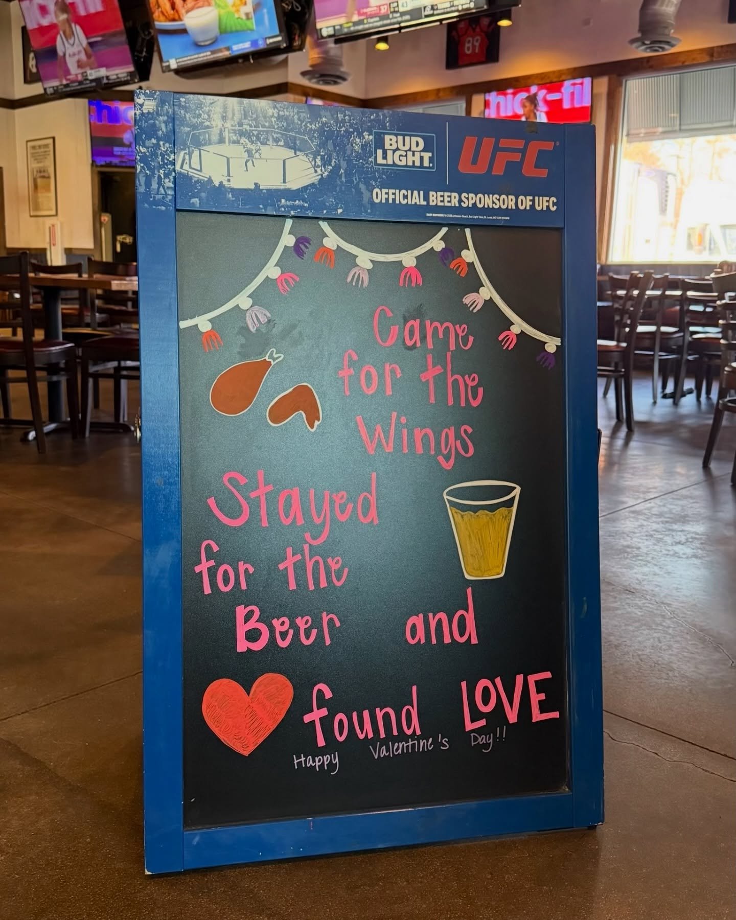 You wouldn&rsquo;t be the first and you won&rsquo;t be the last, trust us. 😉 Happy Valentine&rsquo;s Day, lovers! 💕

PS how talented is Rachel with the chalkboard art?! 👏