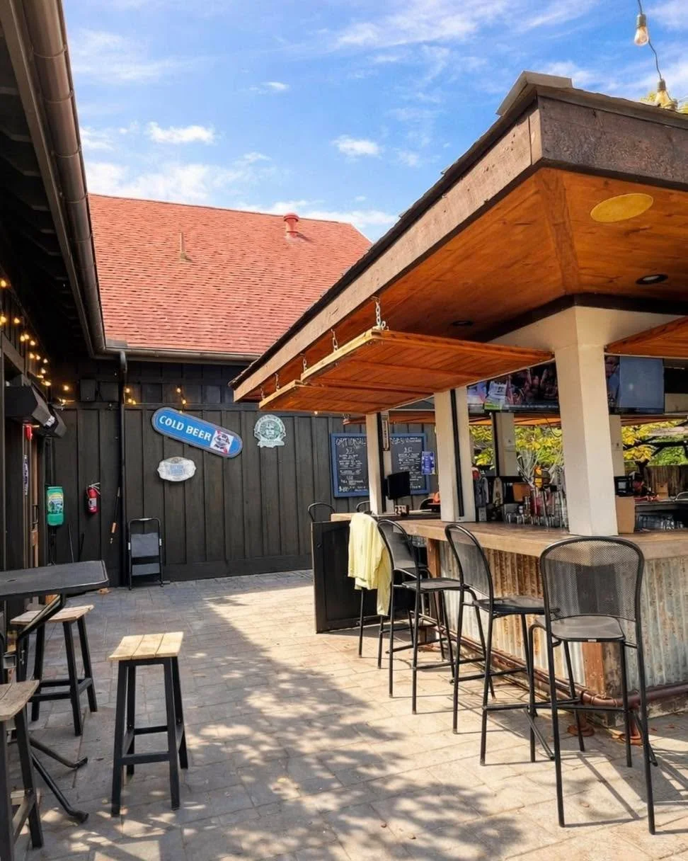 Looking like some great weather this weekend! Patio is open! Swing by to catch the masters and enjoy a cold one in the sun! ☀️