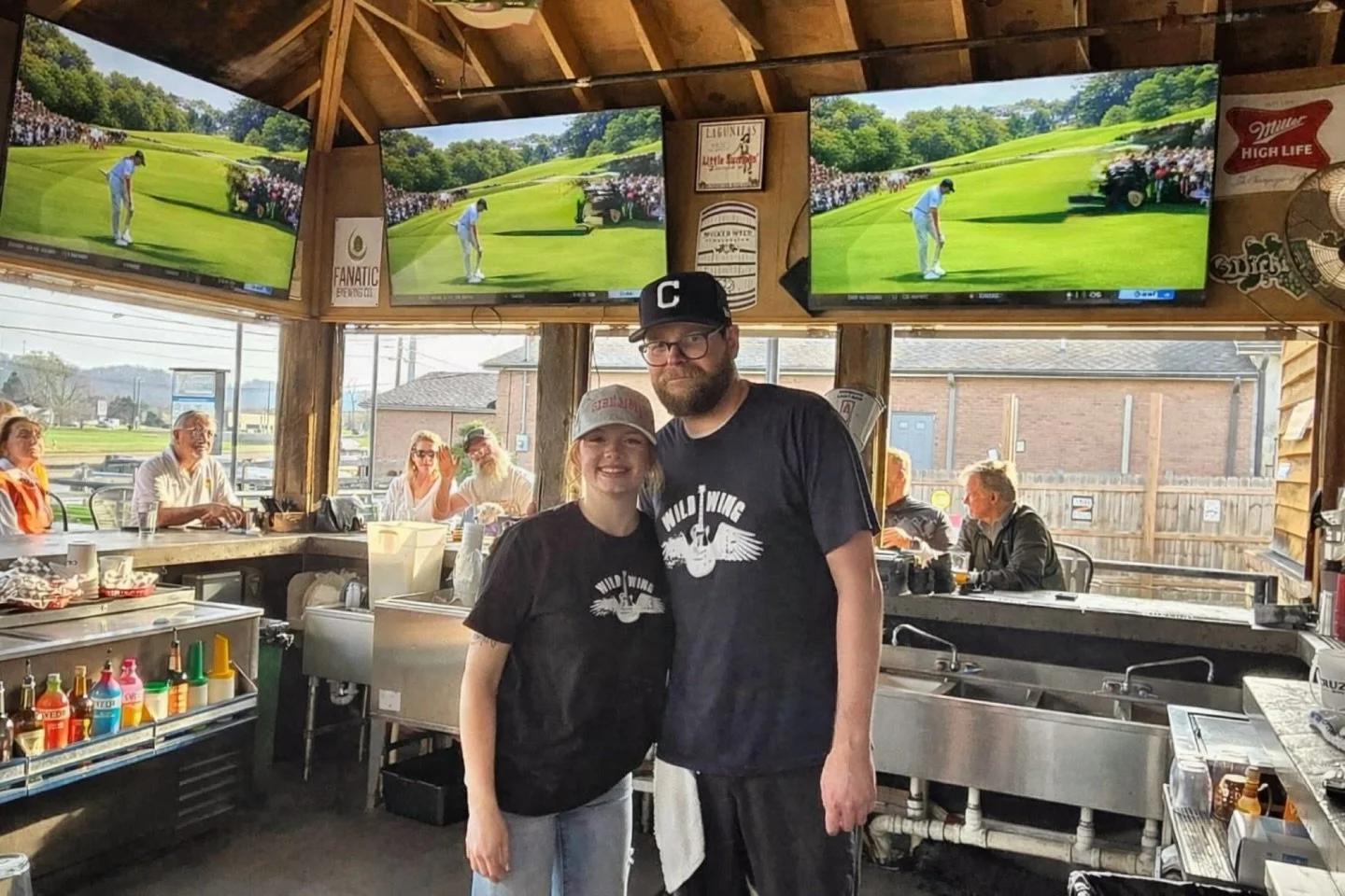 Perfect day loading... A little sunshine, a cold one and the final round of the Masters. The best way to end the week! ⛳️ ☀️