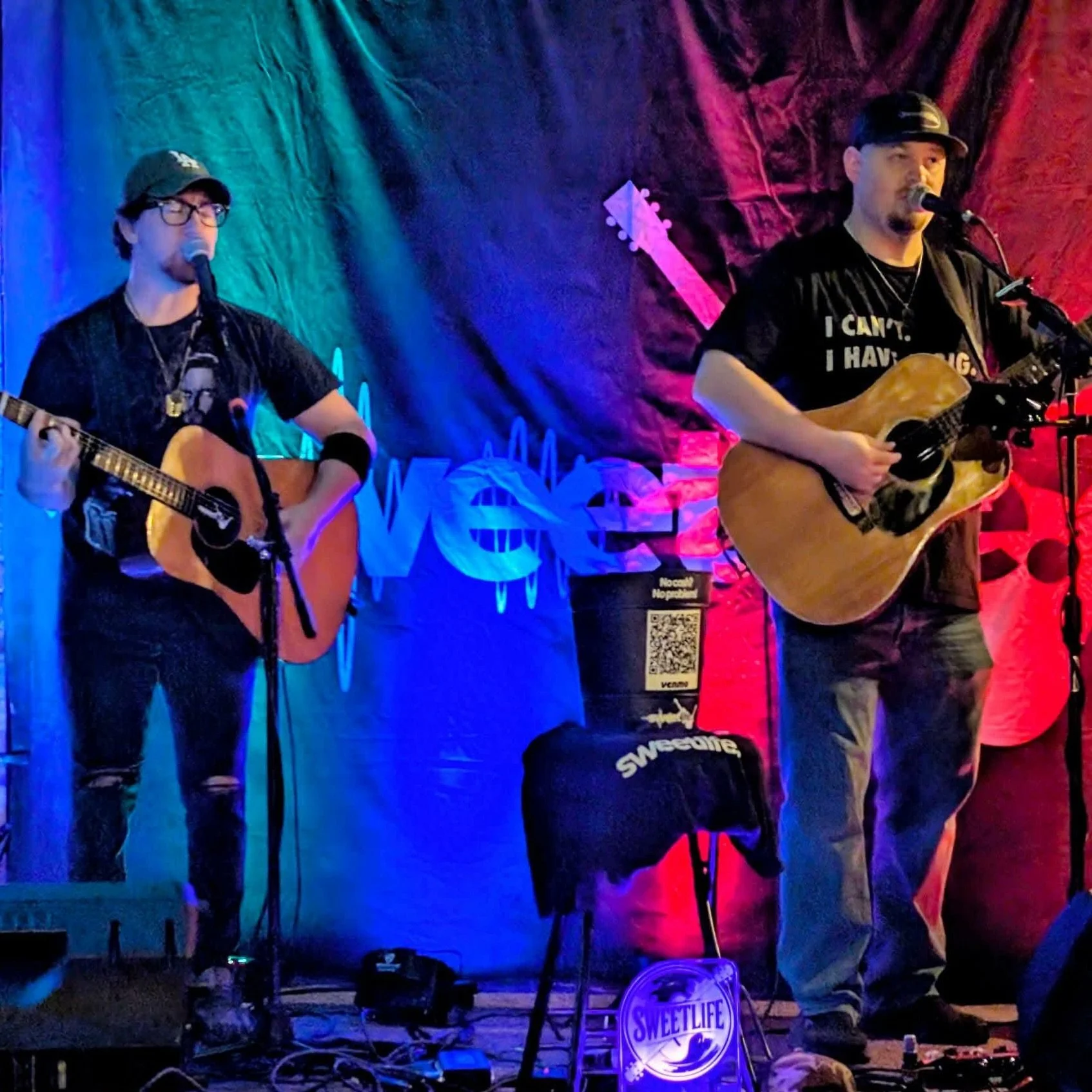 Tonight! Sweetlife&rsquo;s bringing their dynamic blend of original music and crowd favorite covers, rich harmonies, and in your face guitar work to the stage at 8:30pm. 🤘🎸