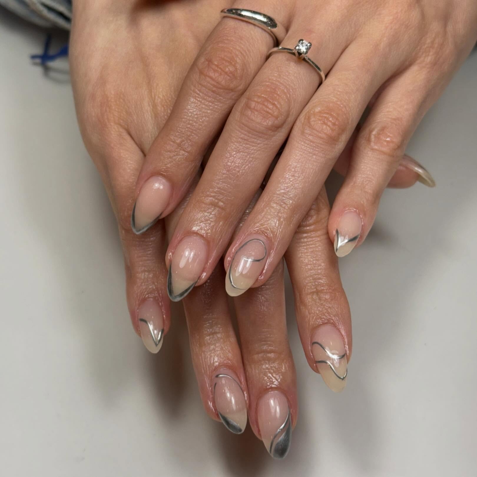 Simple yet elegant by Sammie ✨