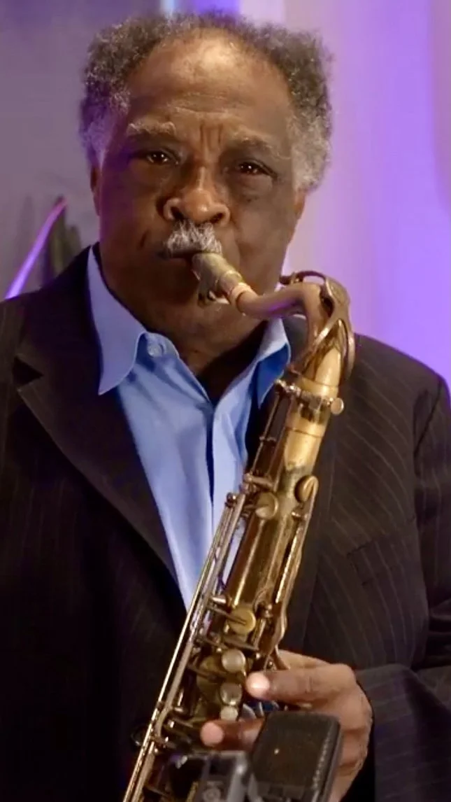 sax-huston.jpg