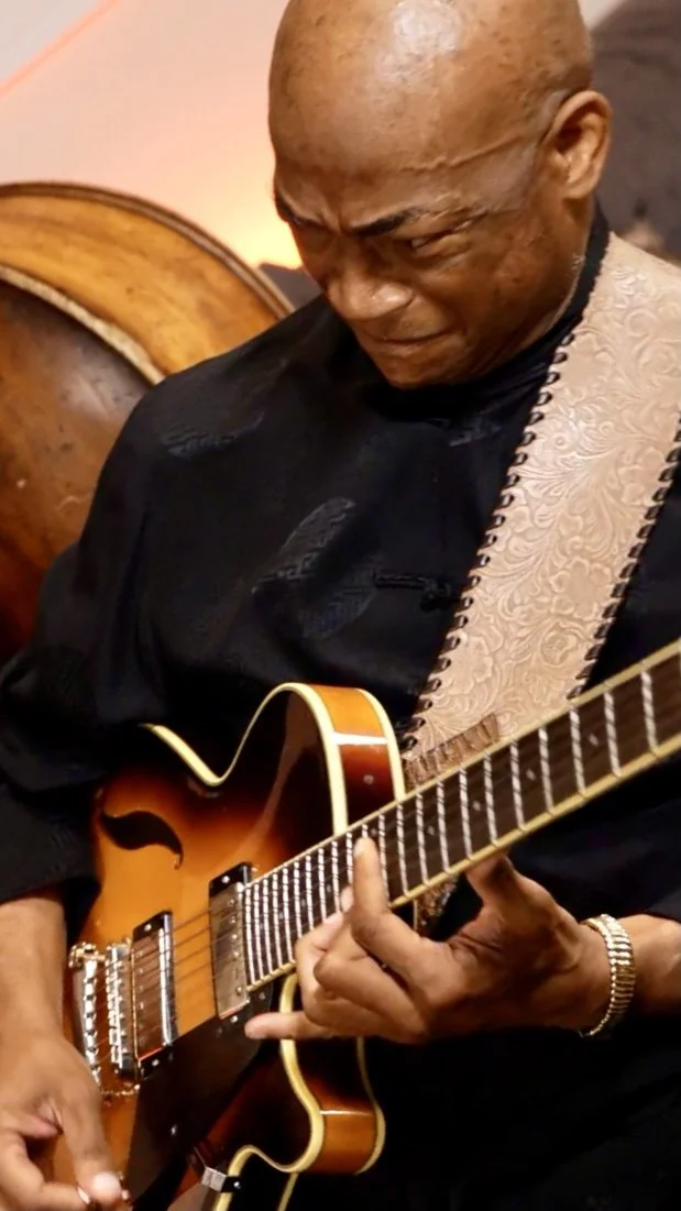 guitar-russell.jpg