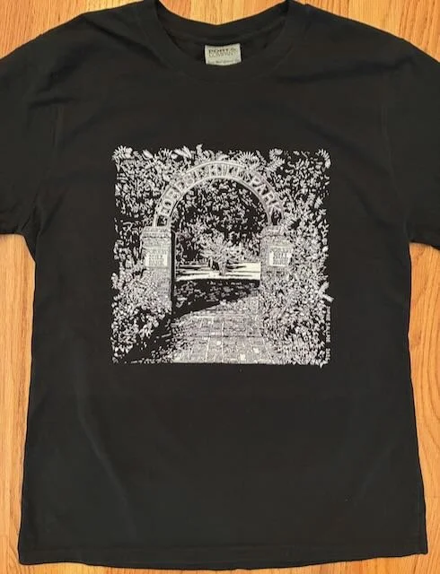 T-Shirt - Black.jpeg