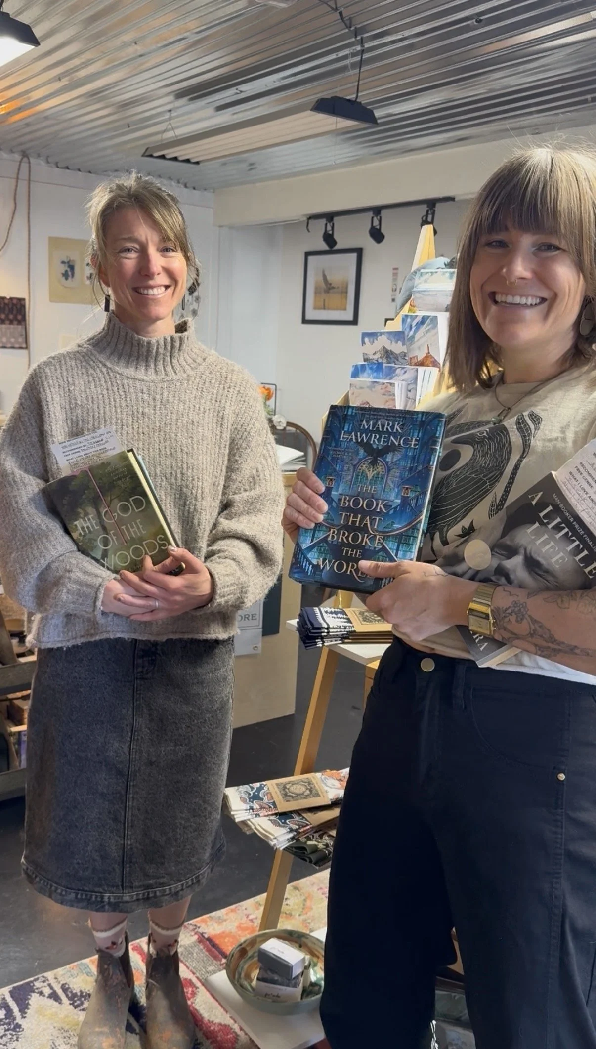 The Recommend Vlog Episode 5: Fave Genres and Books in Store