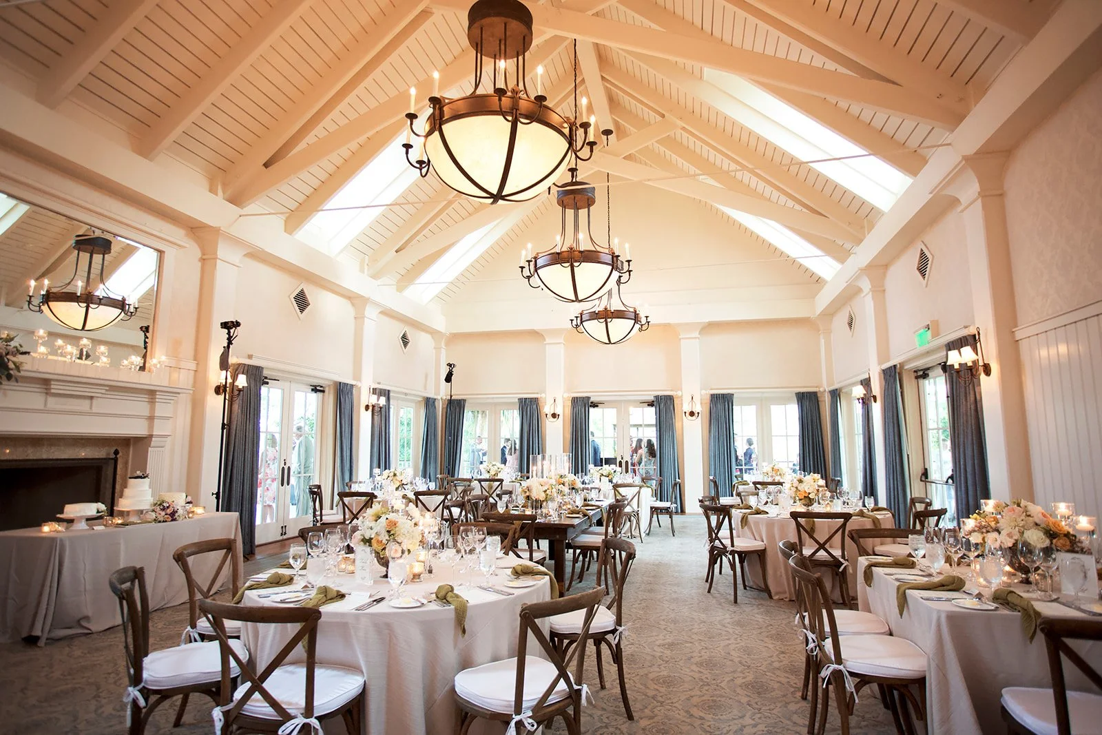 wedding-palmetto-bluff-oak-river-ballroom-photographer-trevor-jenkins-kelli-corn-events _Y9A4550 _edited.jpg