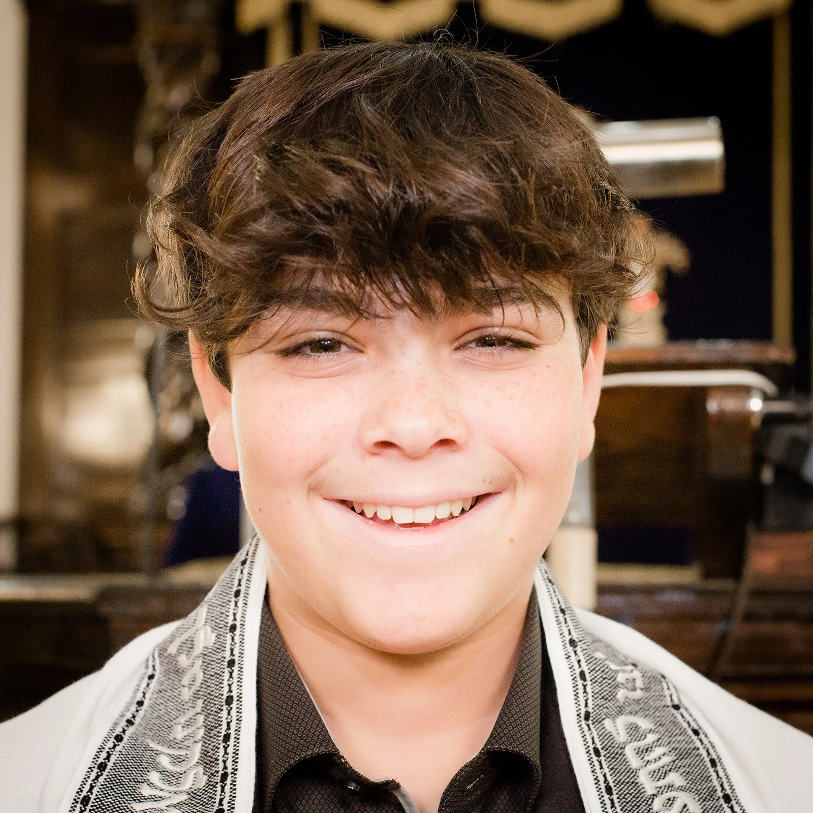 2023_11_24 BLAKE-OSTILLY-BARMITZVAH-PORTRAITS-3859.jpg