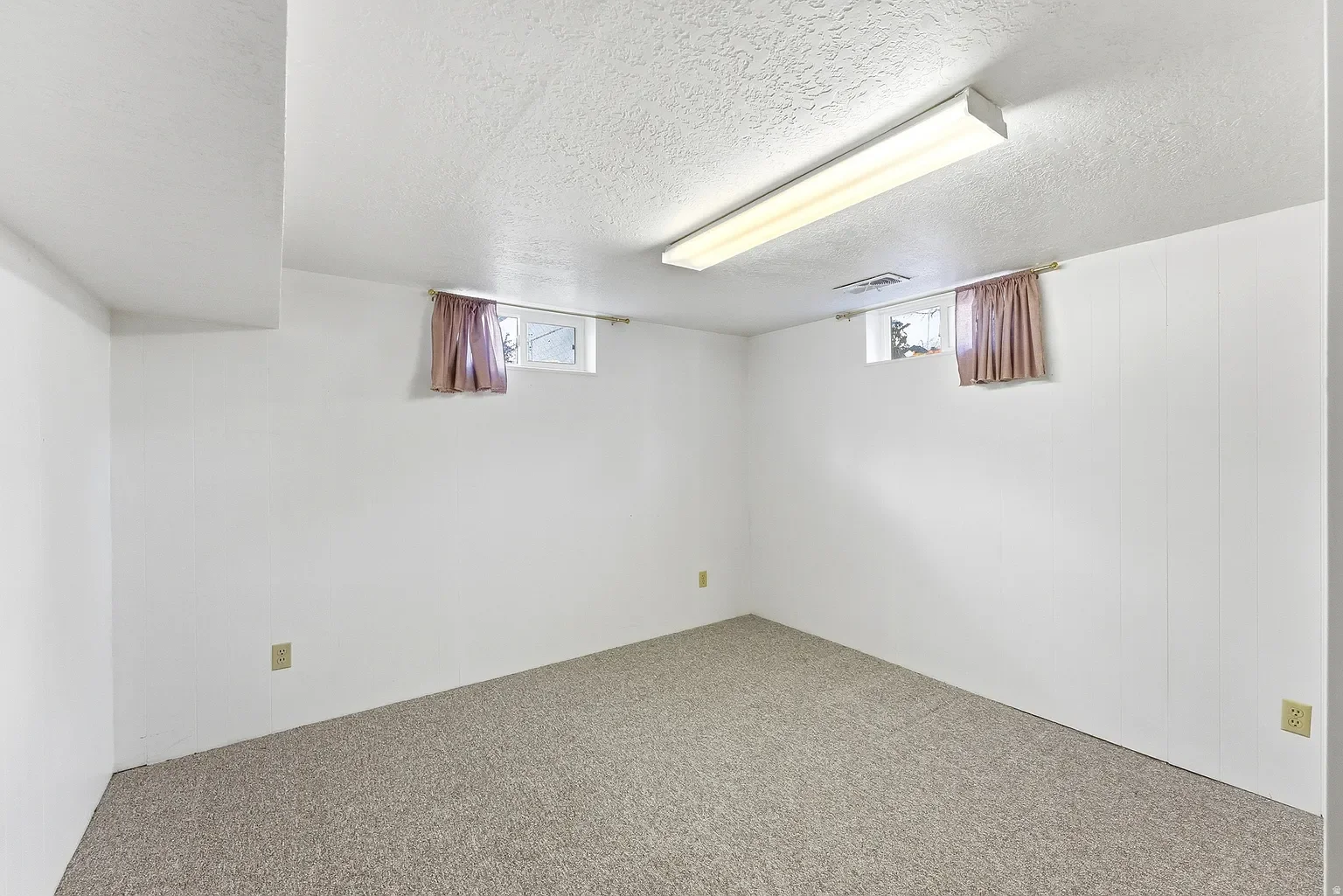 1465 S 640 E Orem, UT 84097 28.webp