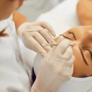 WEDNESDAY MINI ACNE FACIAL