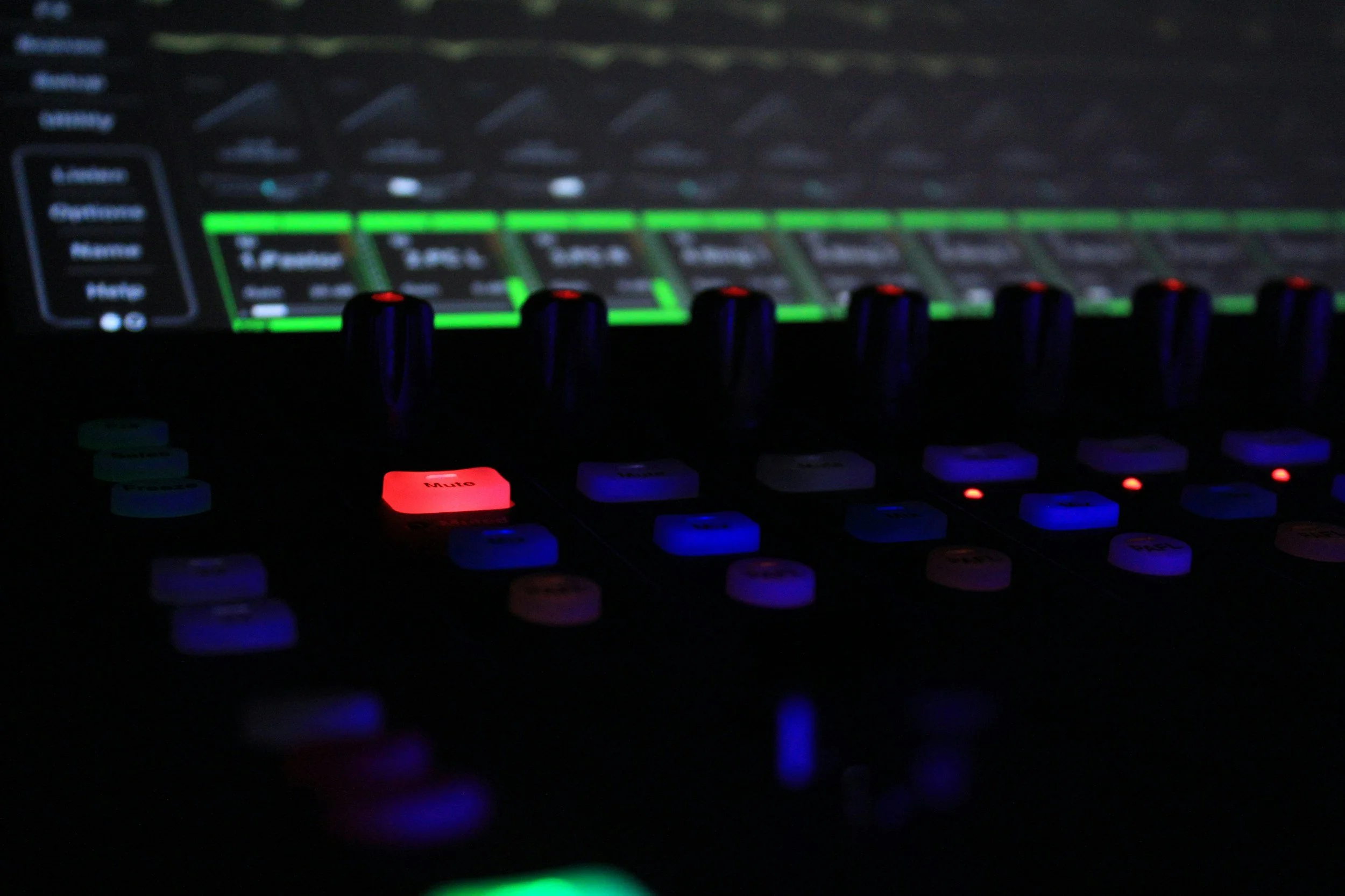 digital mixer for rent, av production seattle, professional audio mixers