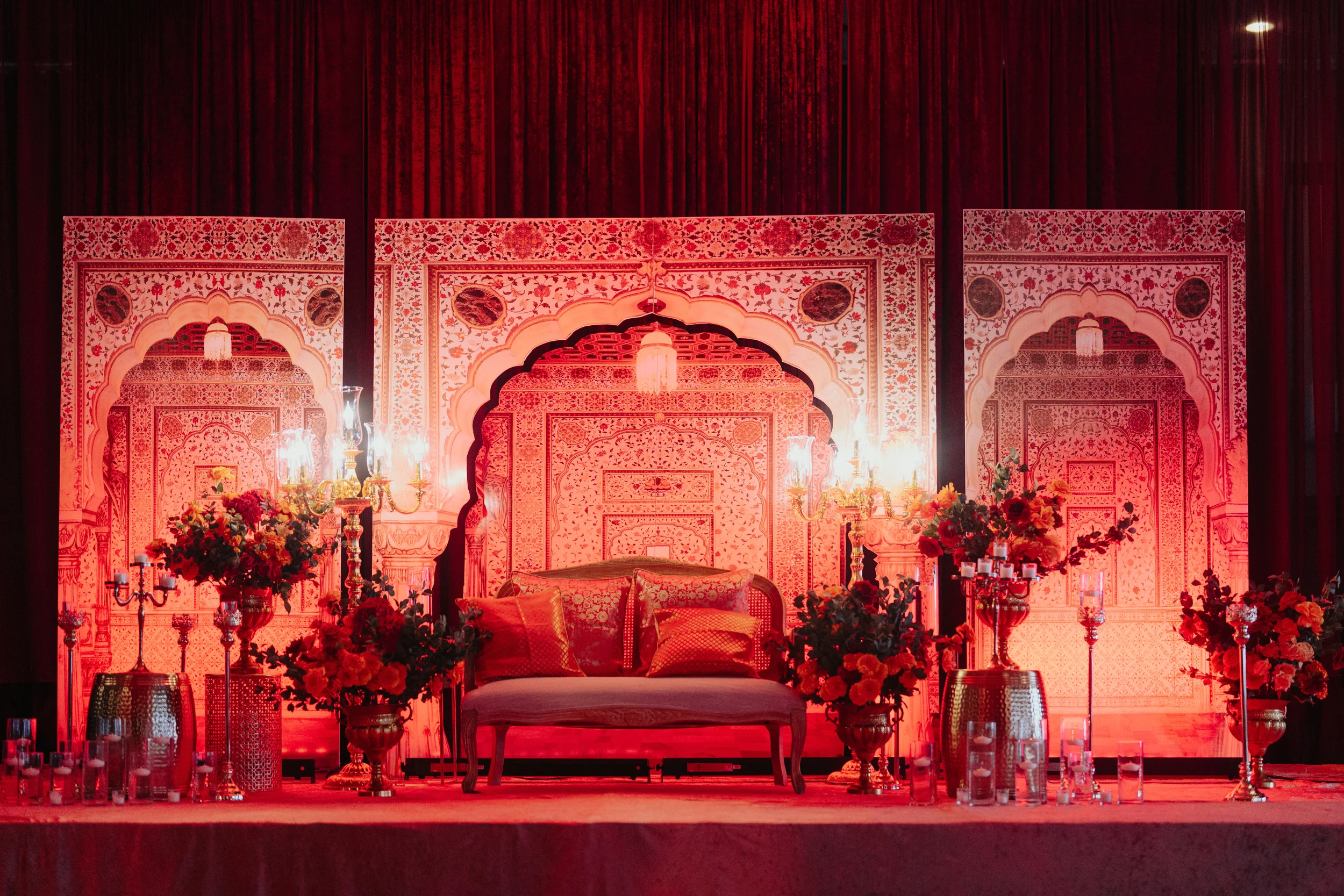 wedding stage lighting