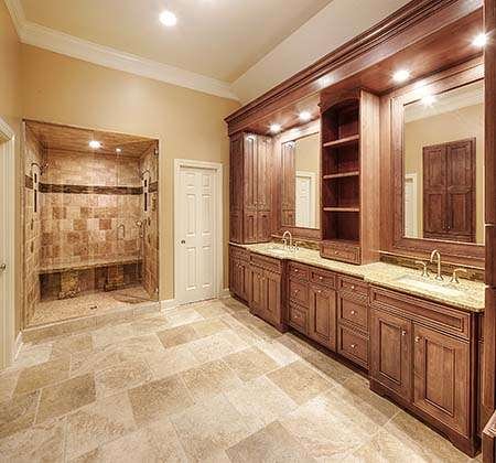 bathroom suite 3.jpg