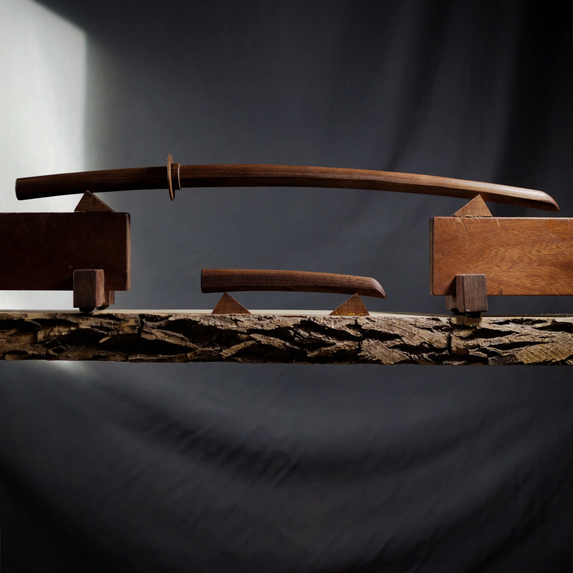 木刀と短刀 Sword and Dagger in Walnut