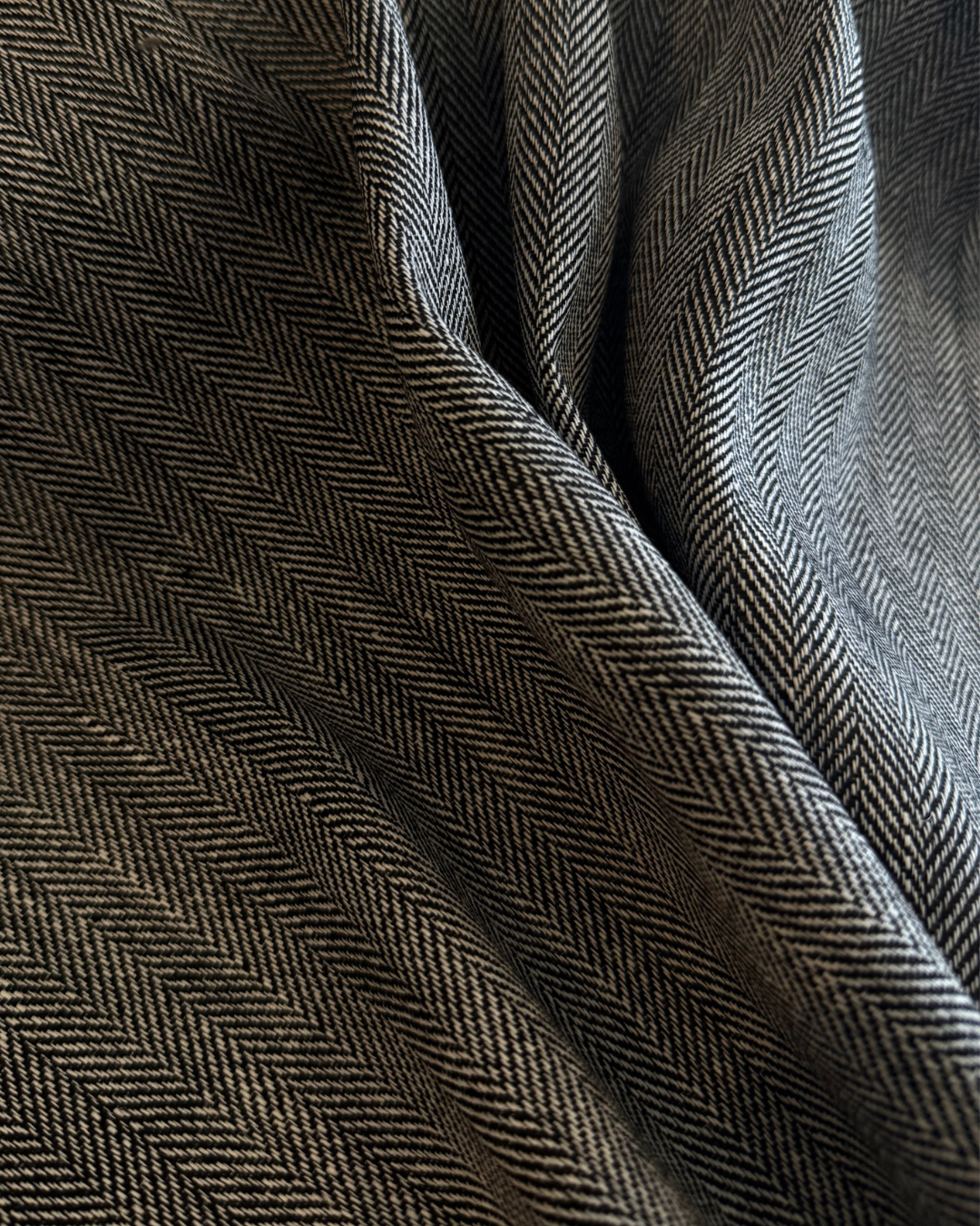 Charcoal Herringbone 2.png