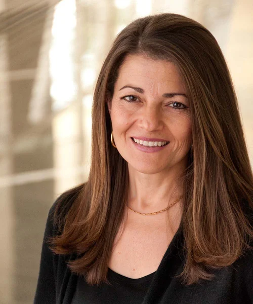 Headshot of Maria Poveromo