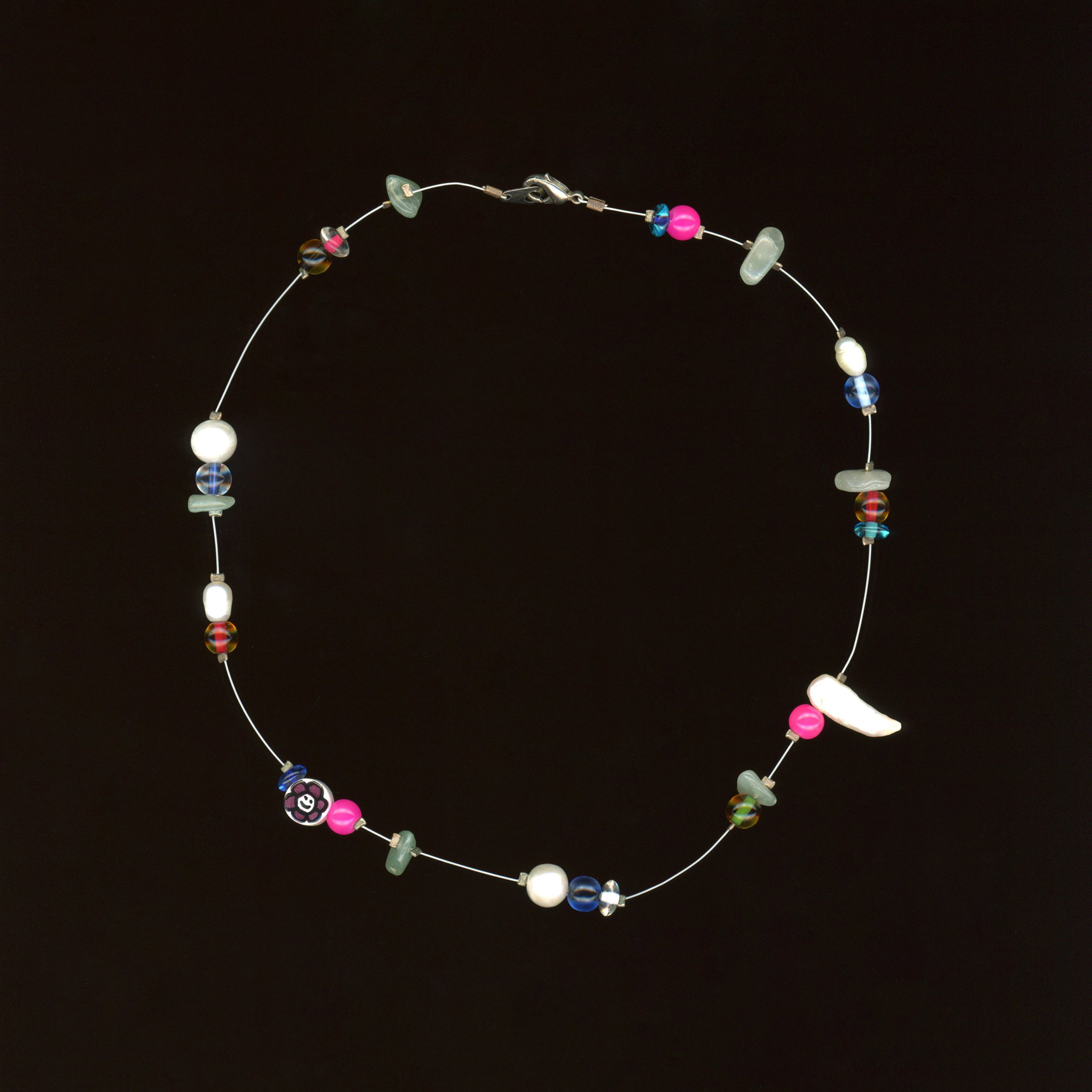 Archive Necklace - èr