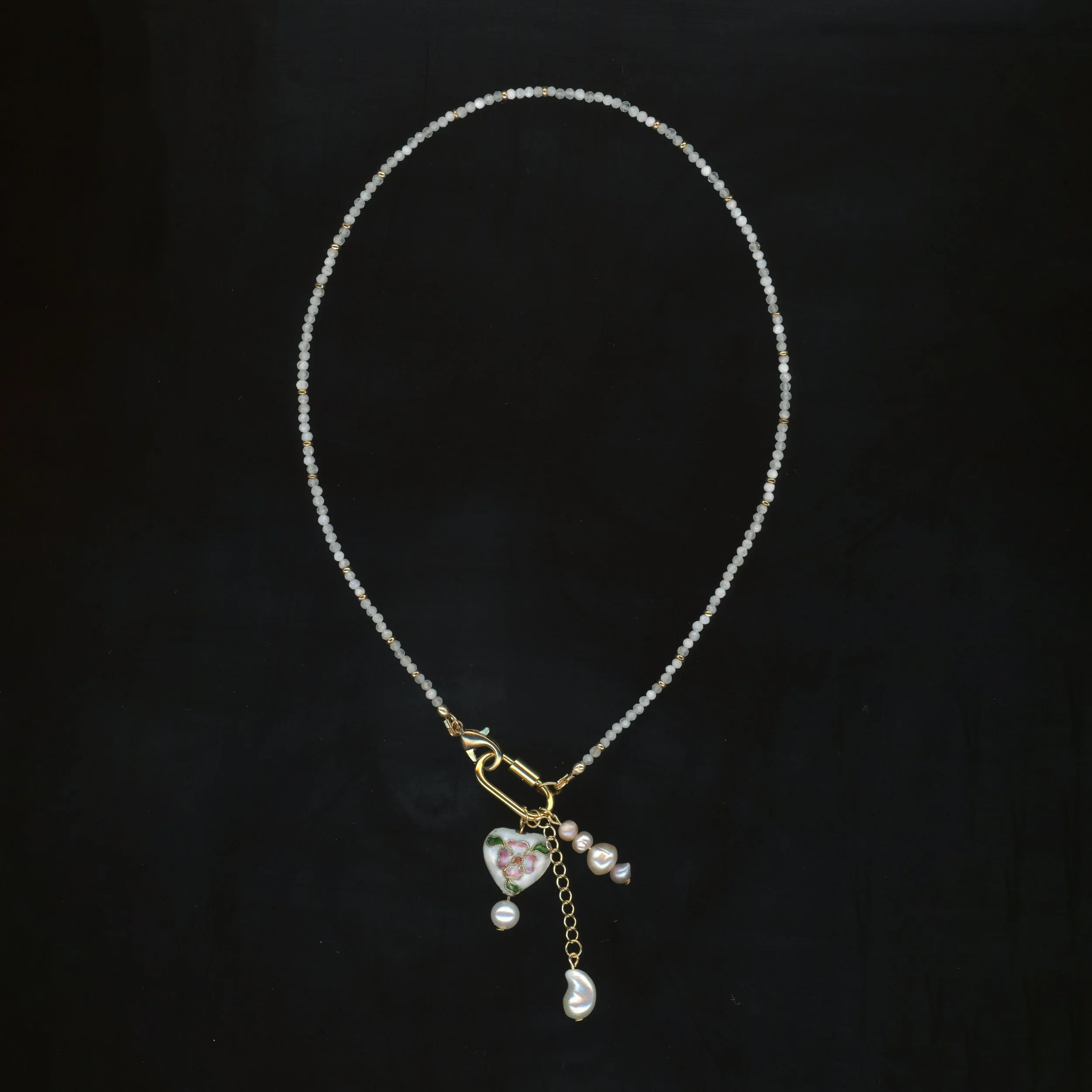 Cloissoné Heart - Front Clasp