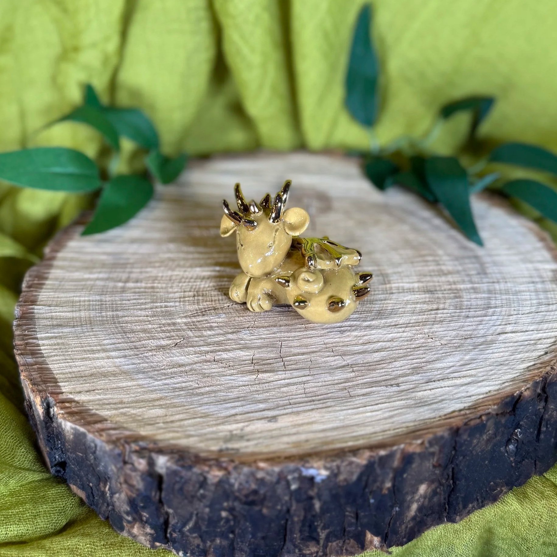 Sleepy Gold Dragon