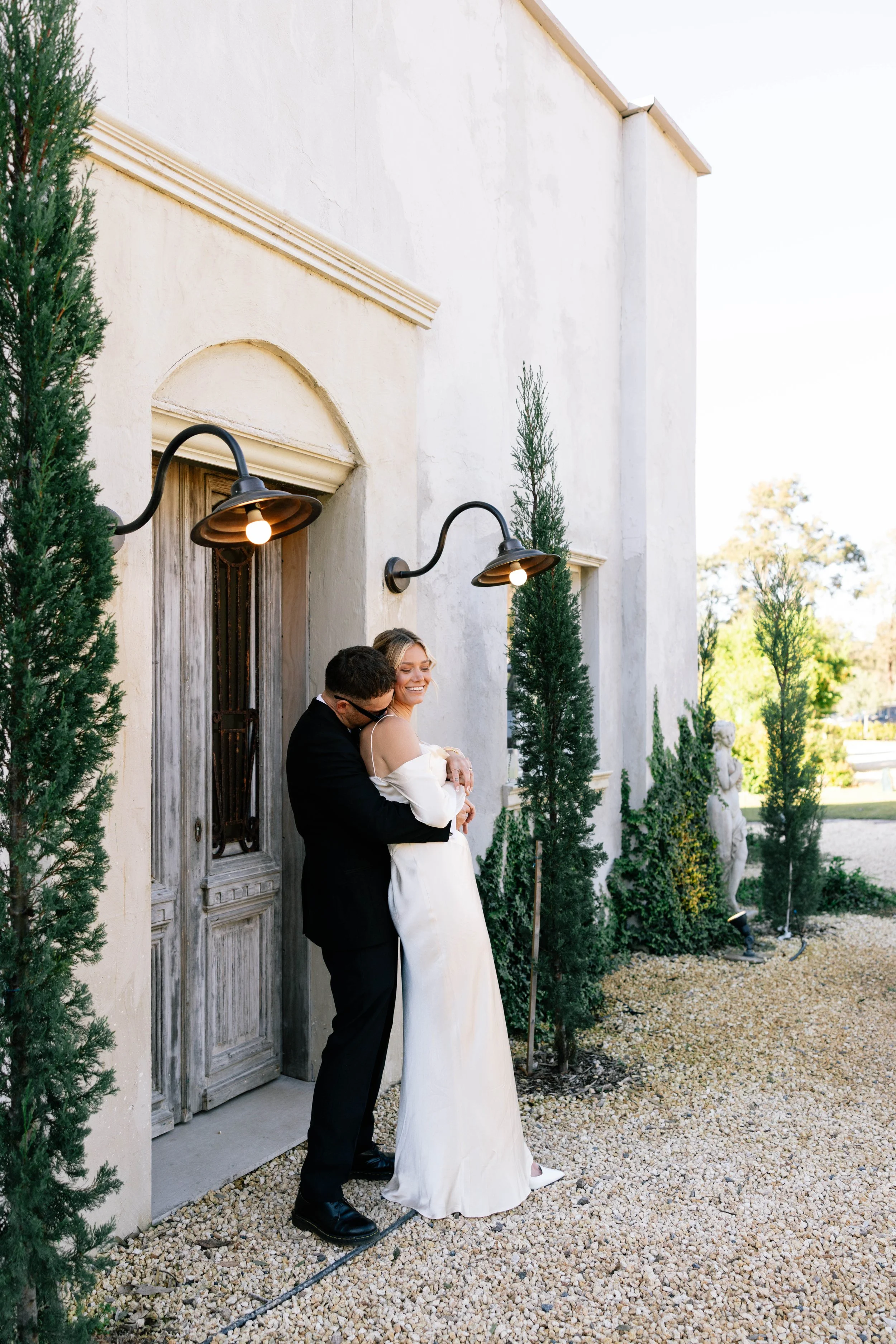 Bride and groom dancing outside Villa Toscana, Hunter Valley wedding