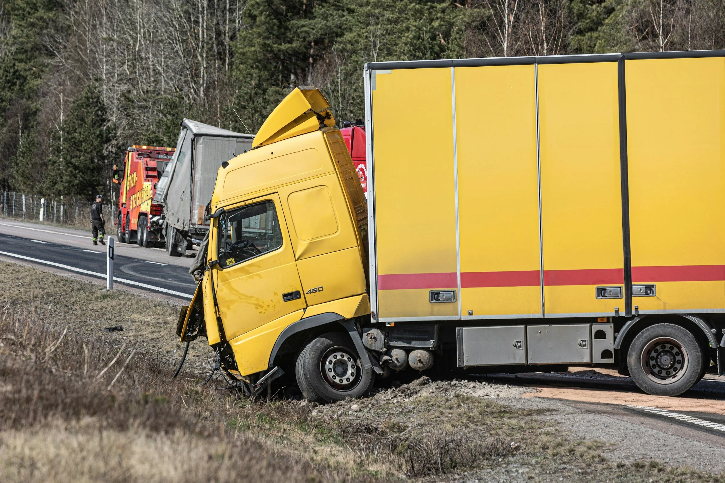 How Insurance Companies Handle Truck Accident Claims