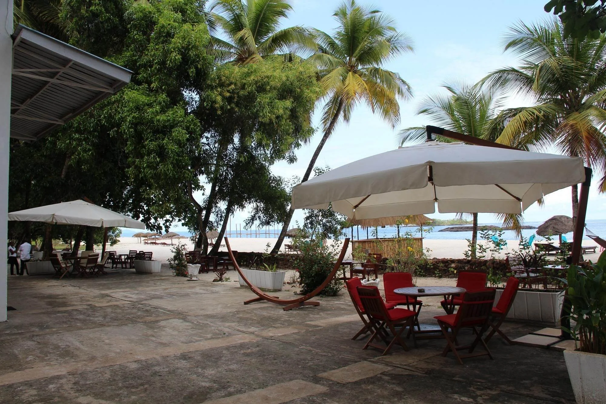 restaurant on beach (1).jpg