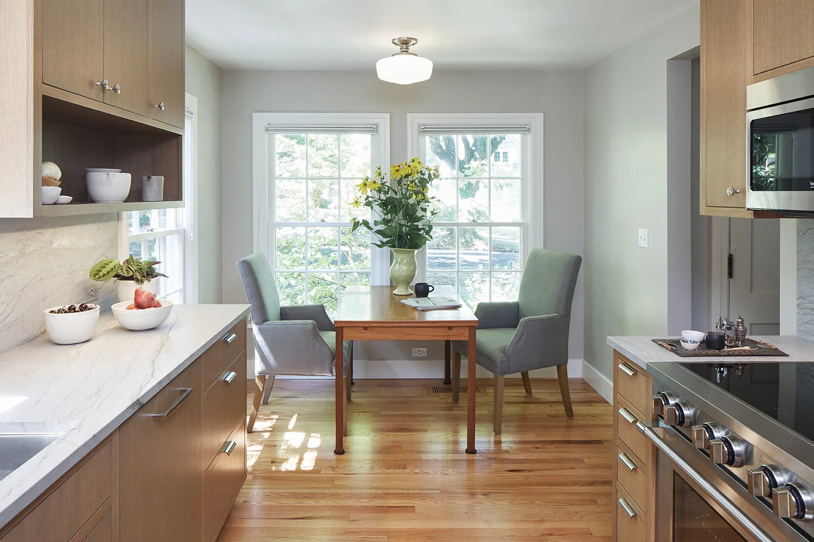 Eastmoreland Jewel-Box