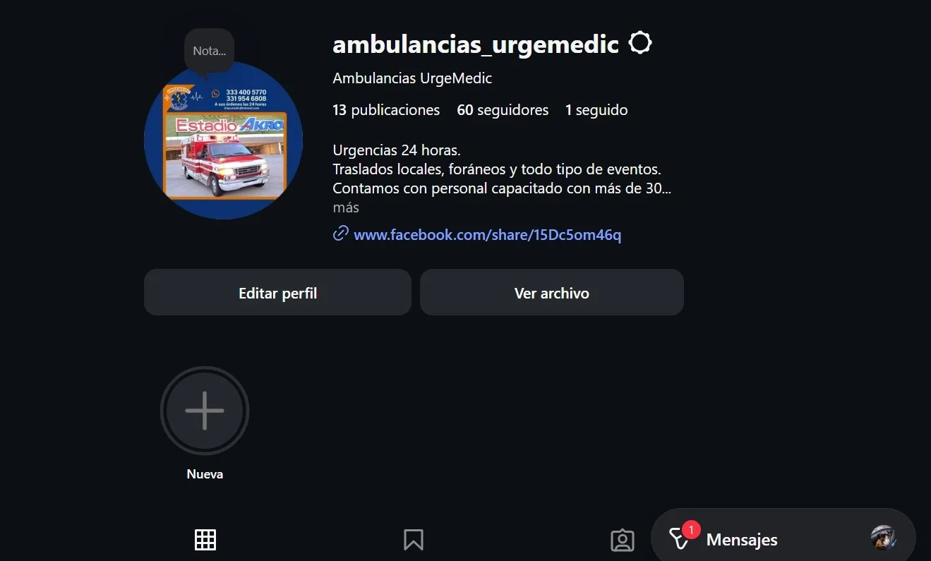 Perfil de Facebook de ambulancias_urgemedic con imagen de una ambulancia y detalles de contacto.