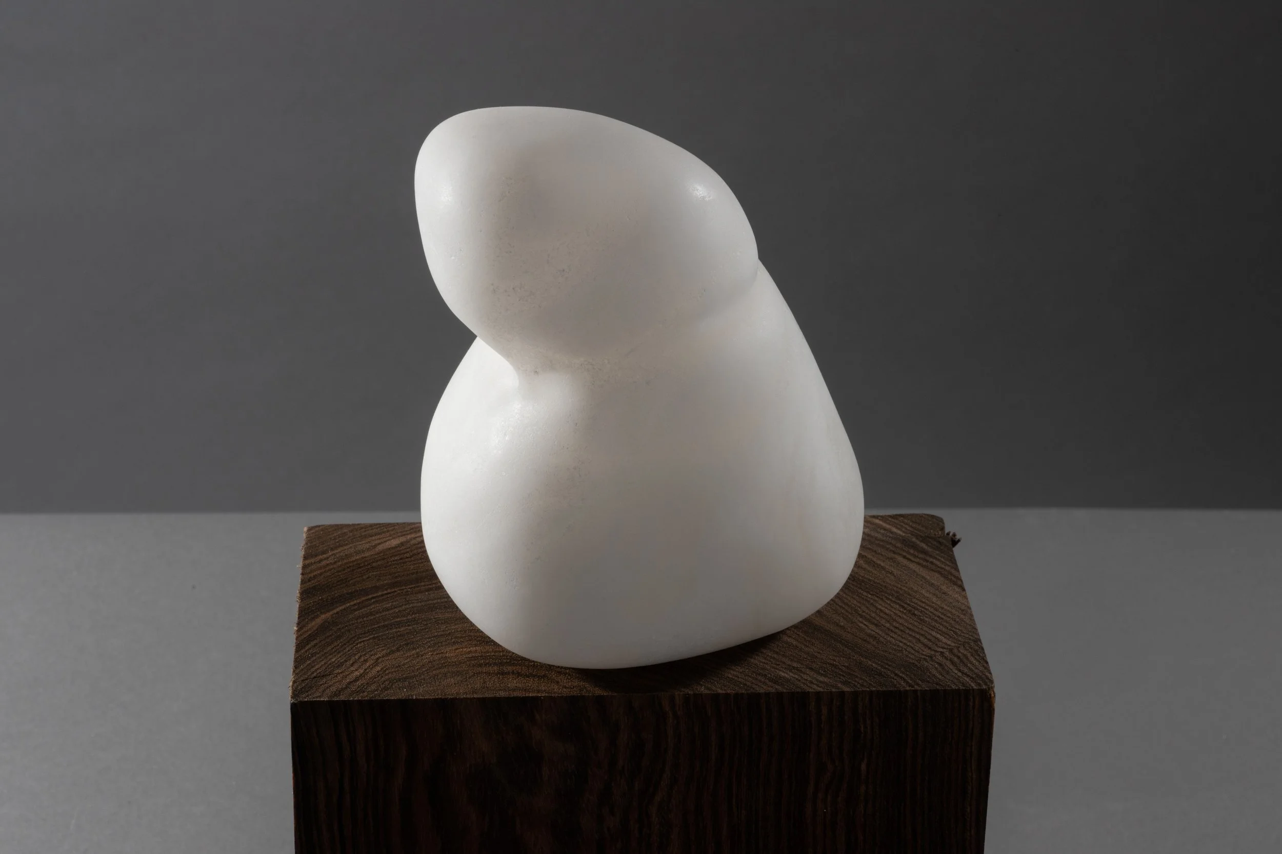 Tidbit No. 6 (detail), 2023, alabaster, bocote wood, 10 ½ x 5 ¾ x 3 in (Photography: Richard R Vallon Jr)