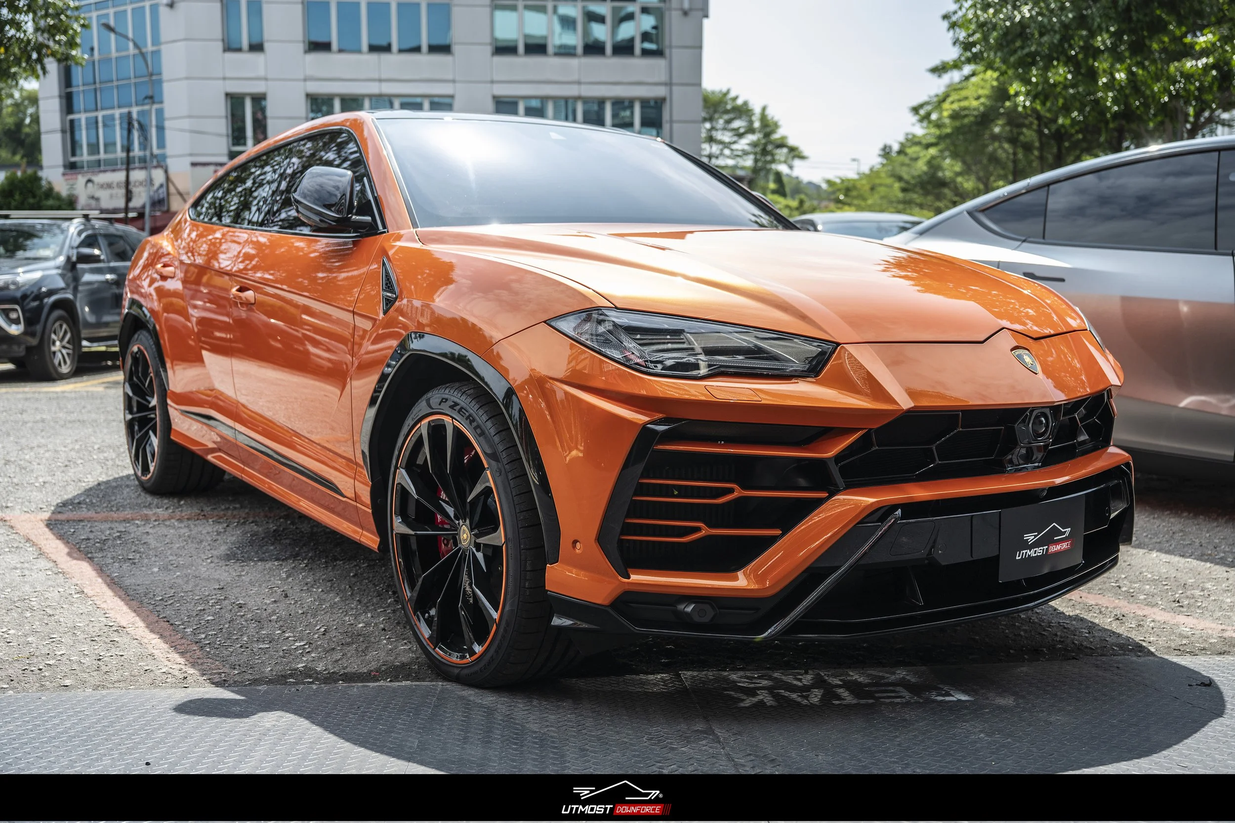 GLOSS COMPETITION ORANGE