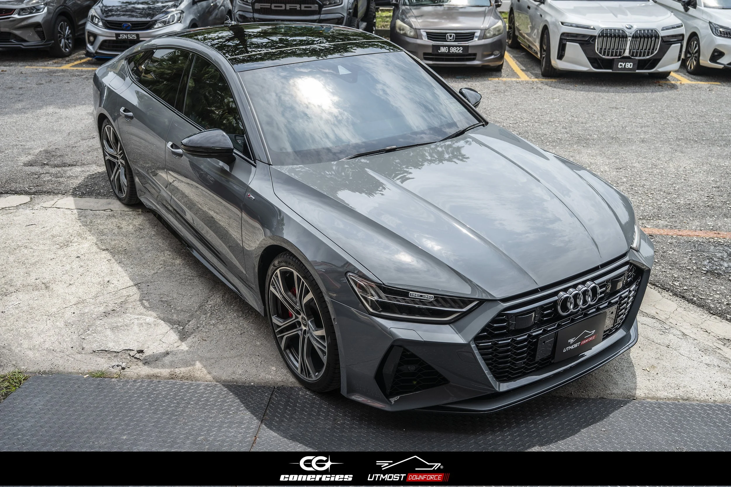 GLOSS POLISHED GRAPHITE