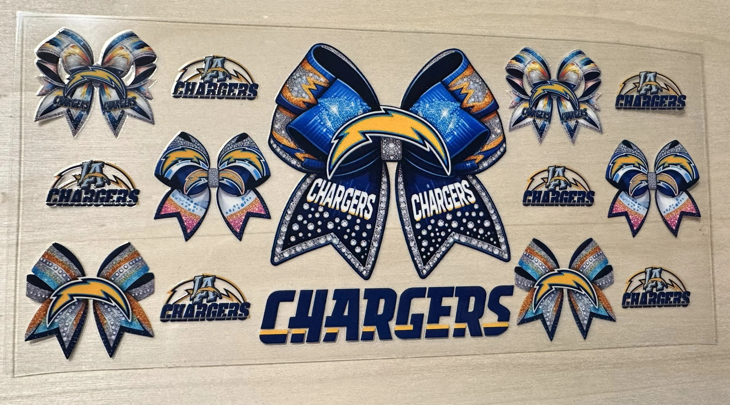 LA Chargers-Bow