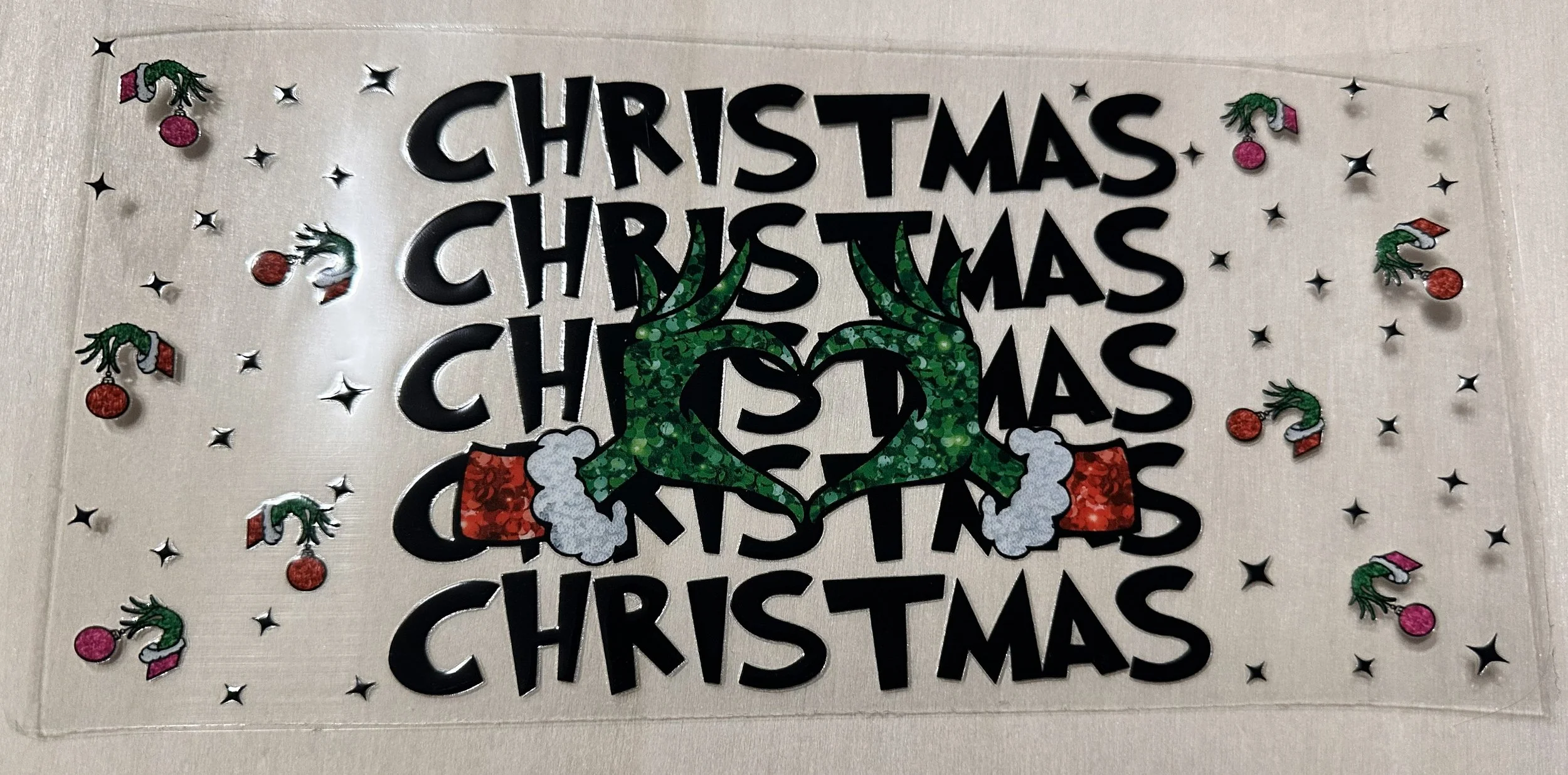 Christmas-Heart Hands