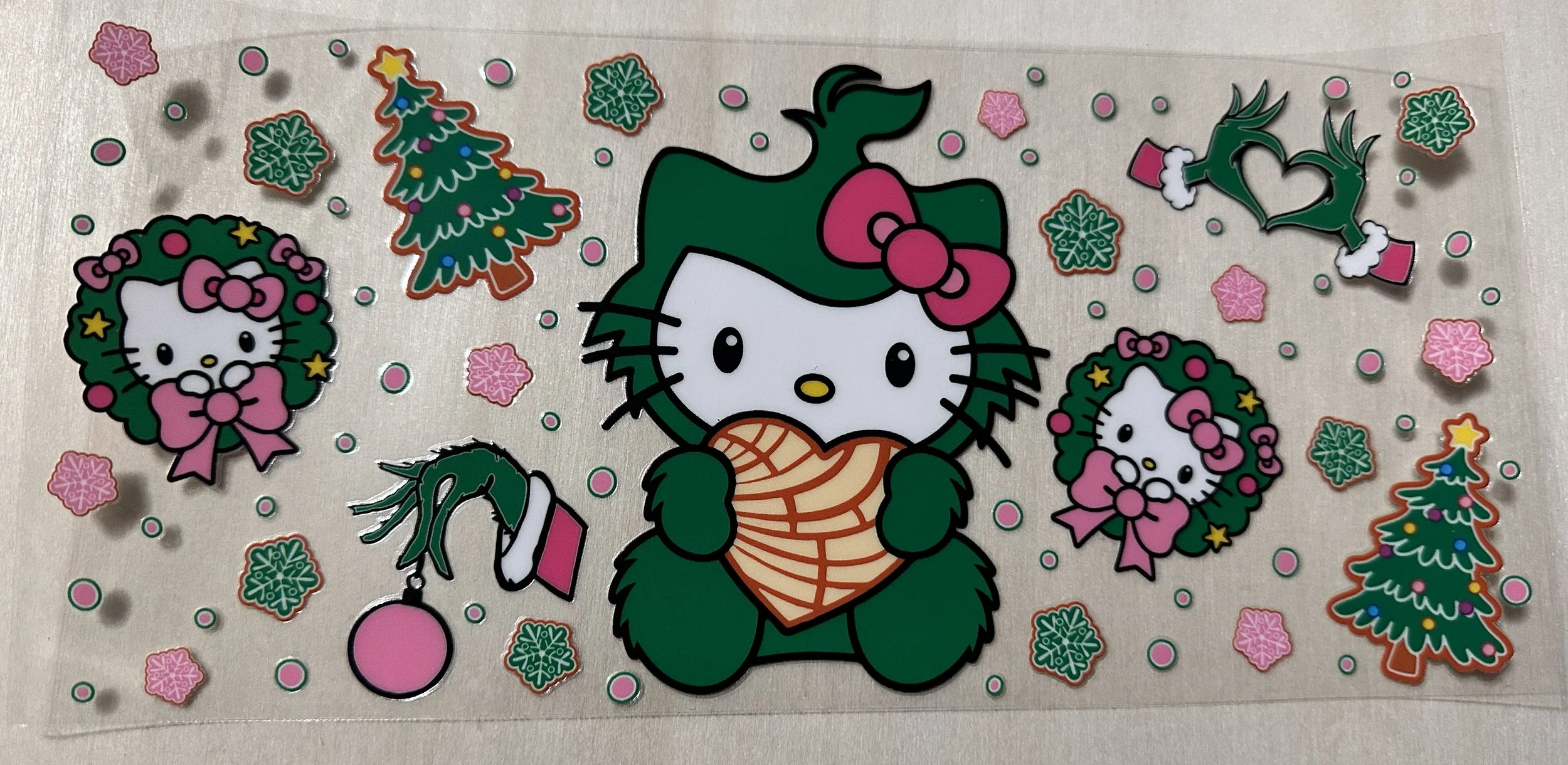 Hello Kitty Green/Pink