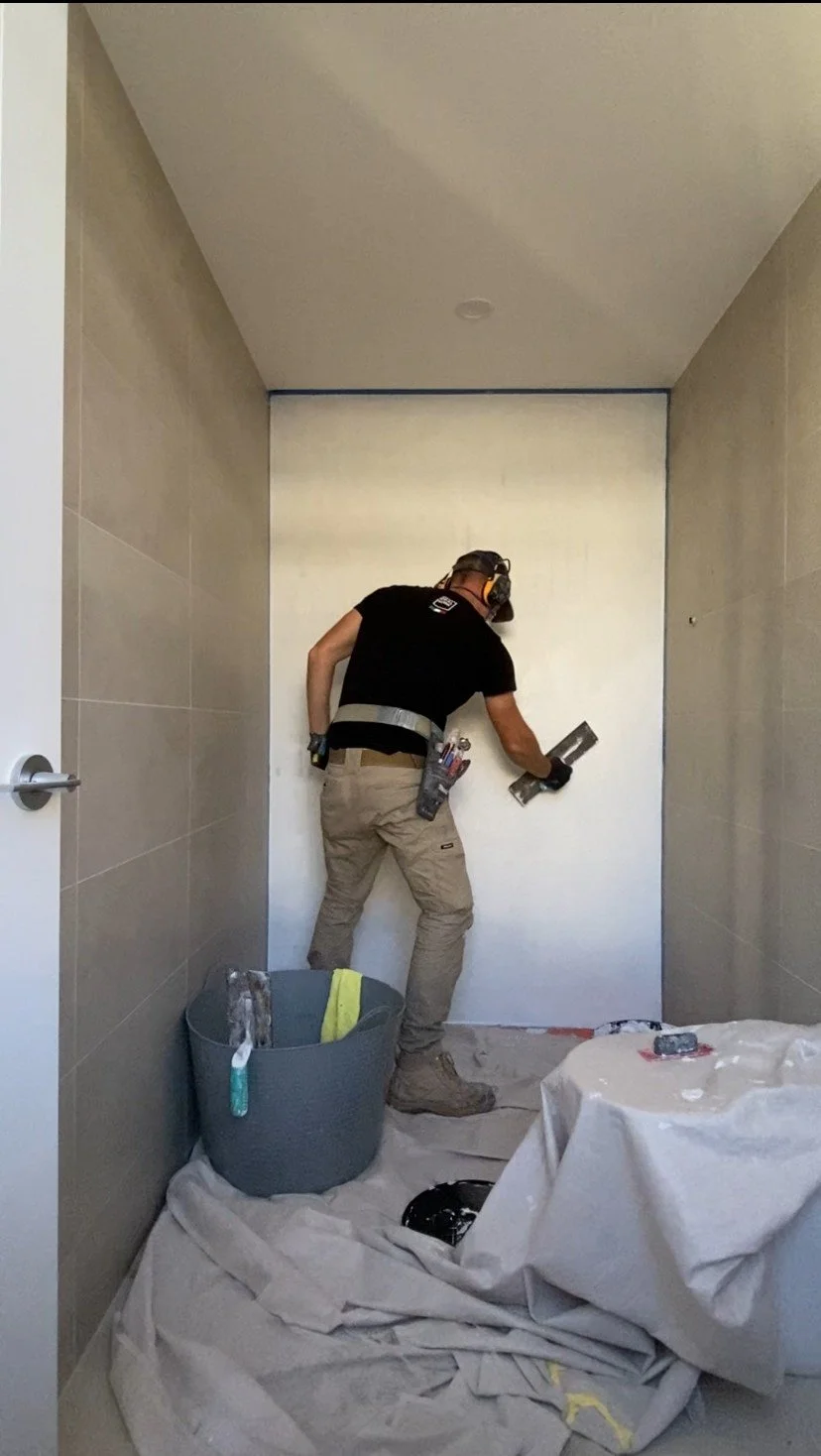 Microcement - Bathroom feature wall 