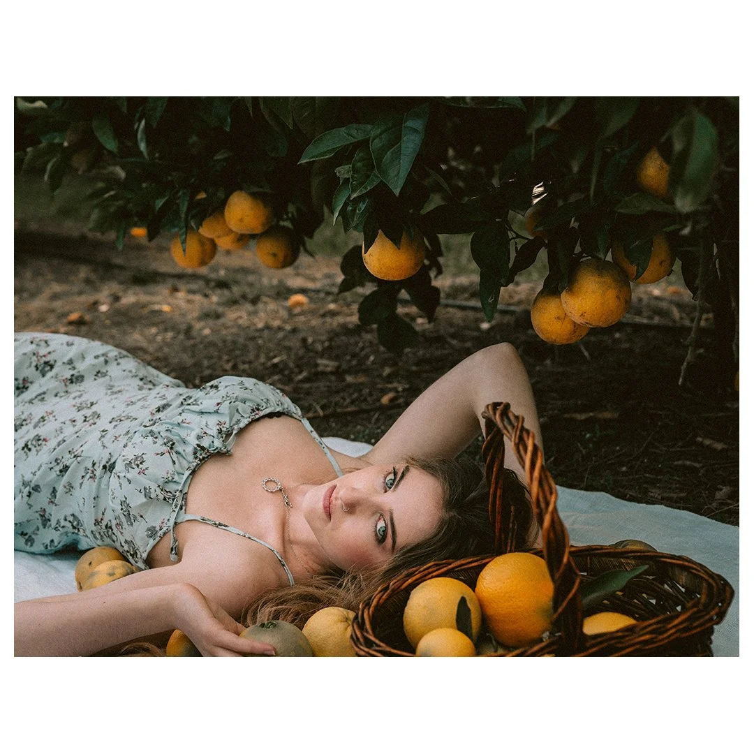 The femme, the fruit and damn fine company @zoe.mews 

@rayners_orchard