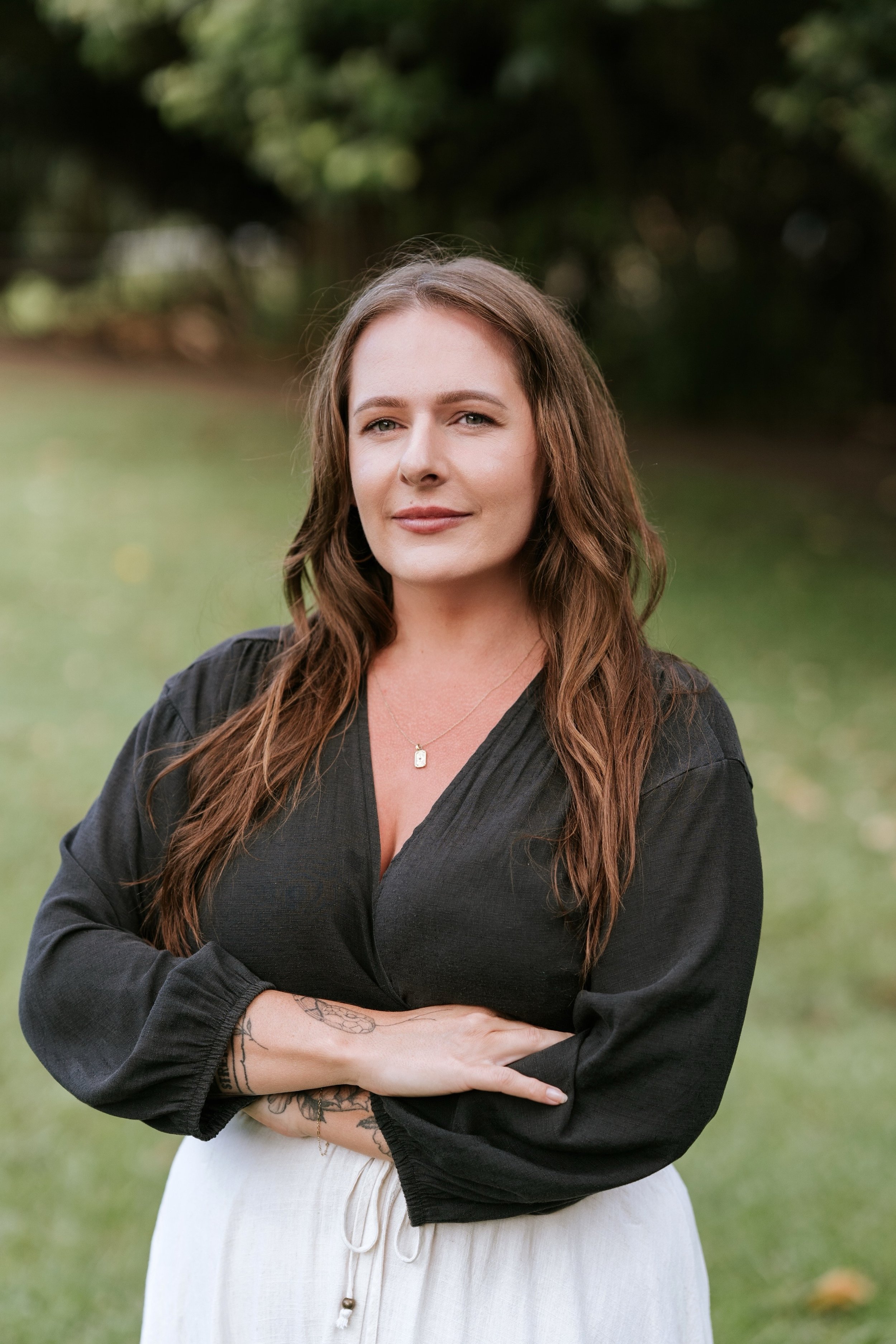 Elle Cussen, feminine embodiment coach based in South East Queensland, Australia