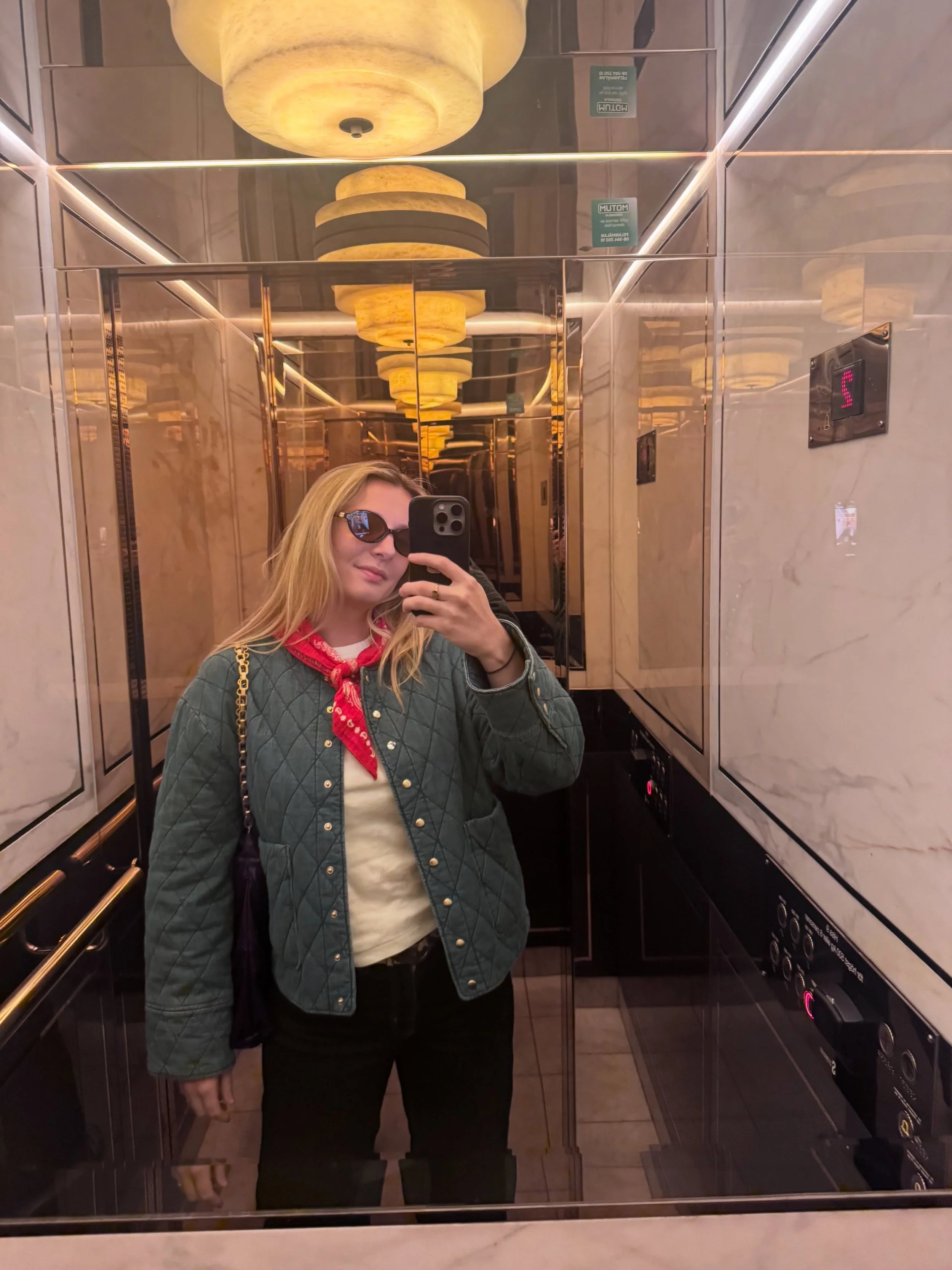 cowboy boots, fancy outfits, the best cinnamon buns of my life &amp; casually visiting the king of sweden&hellip; stockholm, you were a dream 🤍

now back home counting down the days until &ldquo;Fences&rdquo; is finally yours on may 22 
take care gu