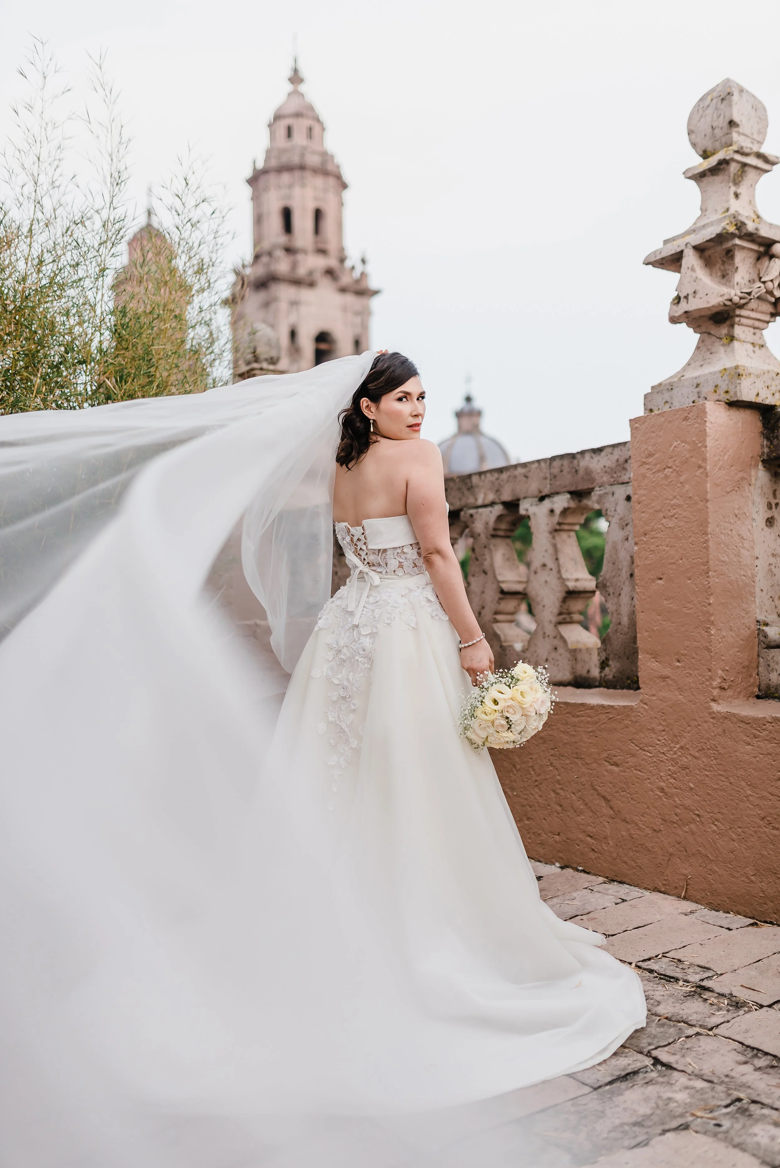 SERGIO & ESTEFANIA TIMELESS WEDDING IN MORELIA