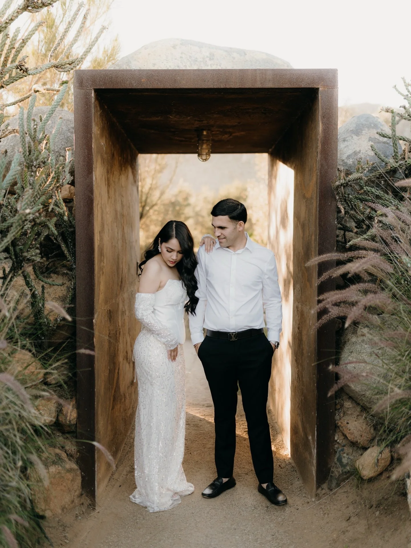 Love doesn&rsquo;t always make noise.
Sometimes it lives in the quiet... 
in the way they look at each other.
.
.
.
Venue: @bruma_wineresort