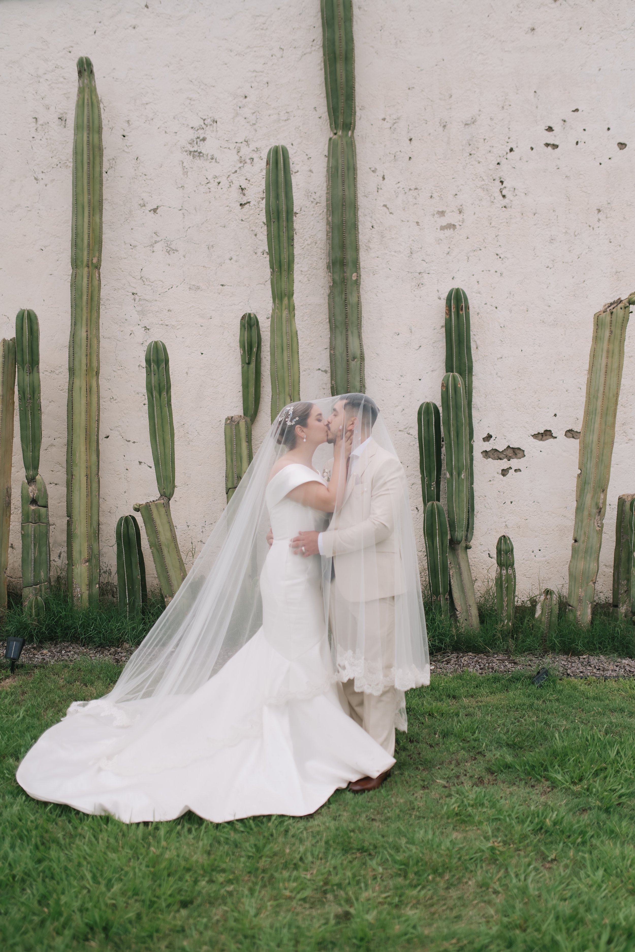 CHRISTIAN & LIZETH TIMELESS WEDDING IN DURANGO