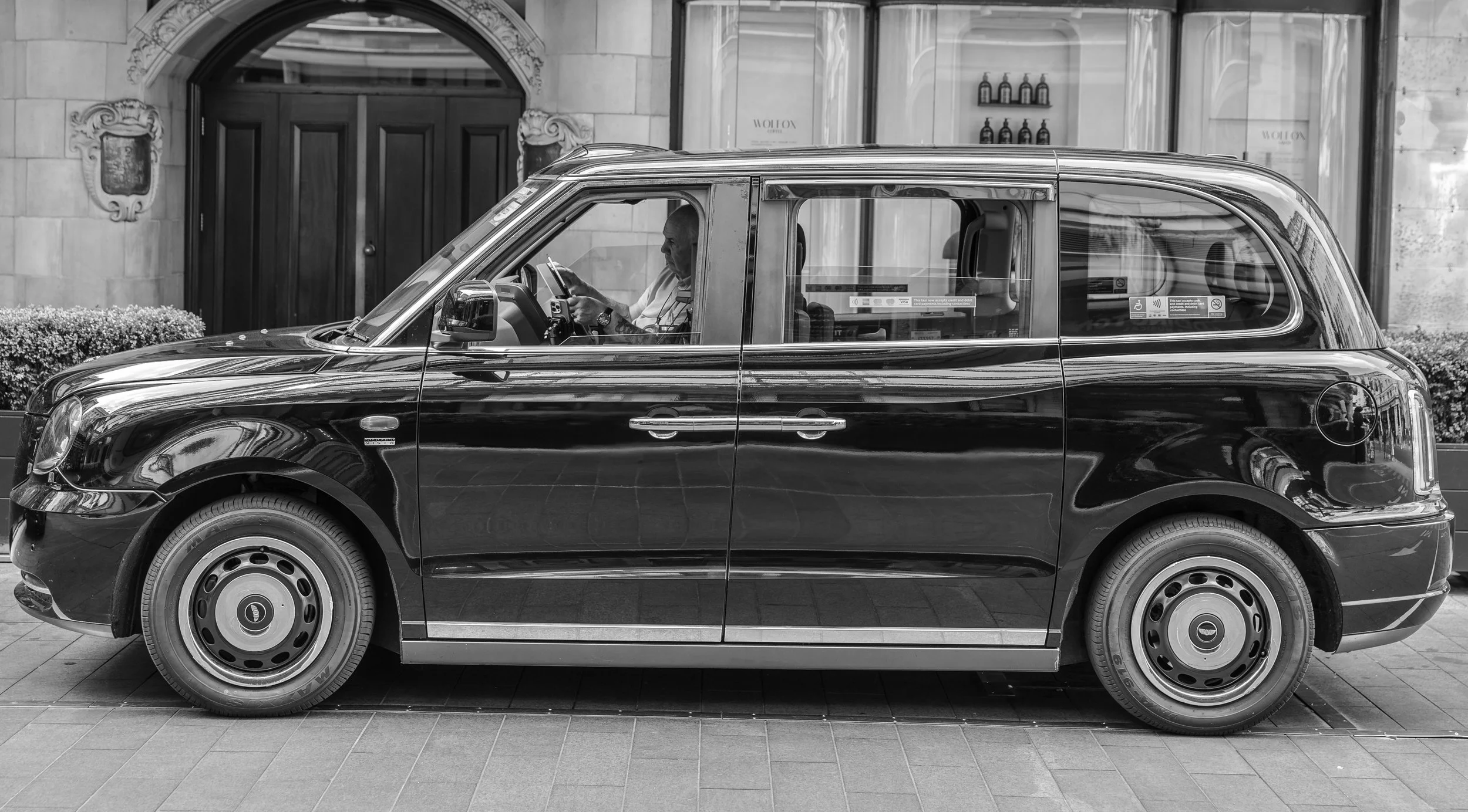 Taxi.jpg