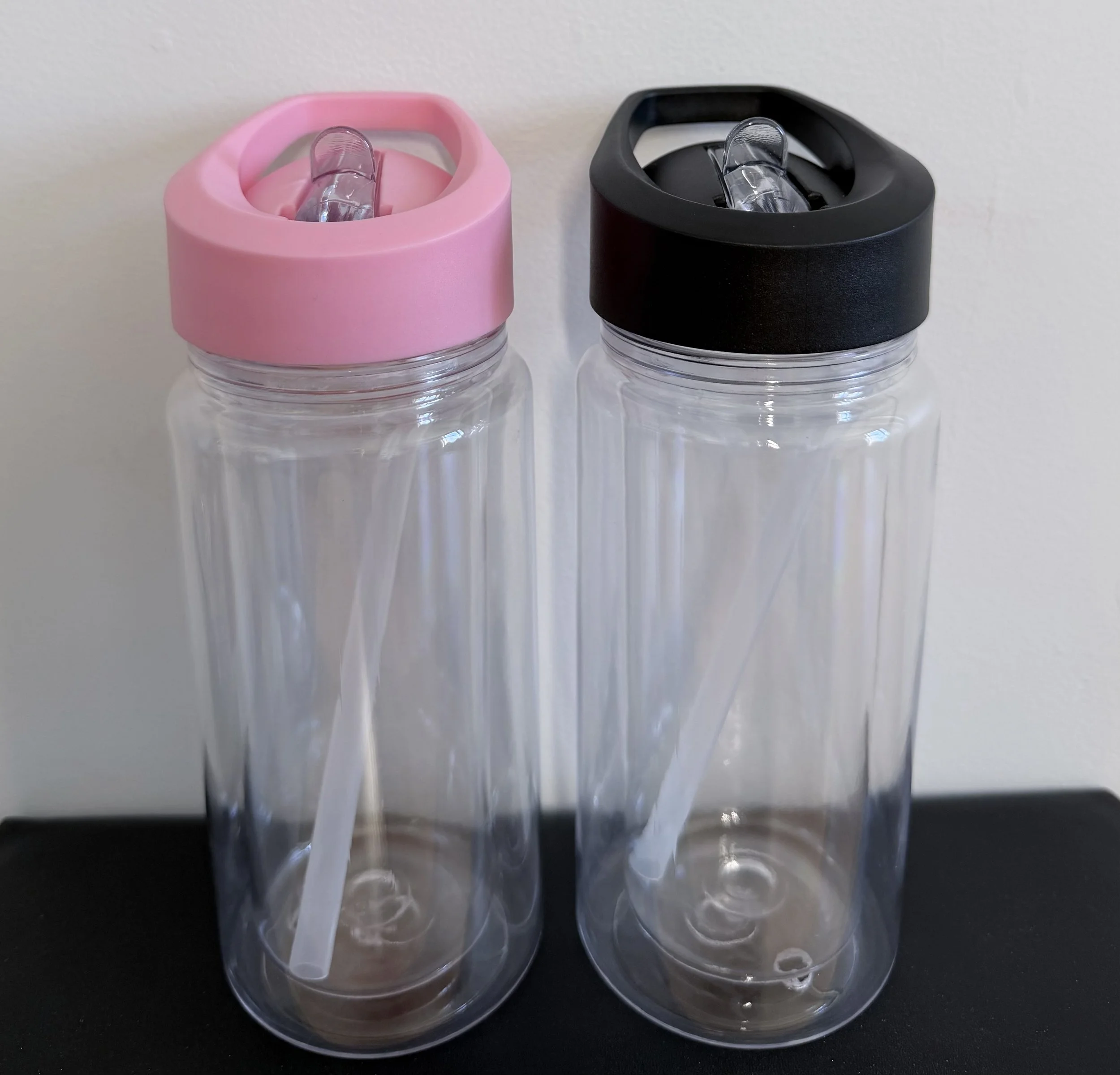 10oz acrylic kids snowglobe drink bottle