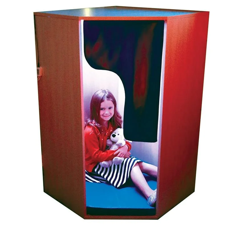 SWCDML-Wooden-Padded-Den-kids.jpg