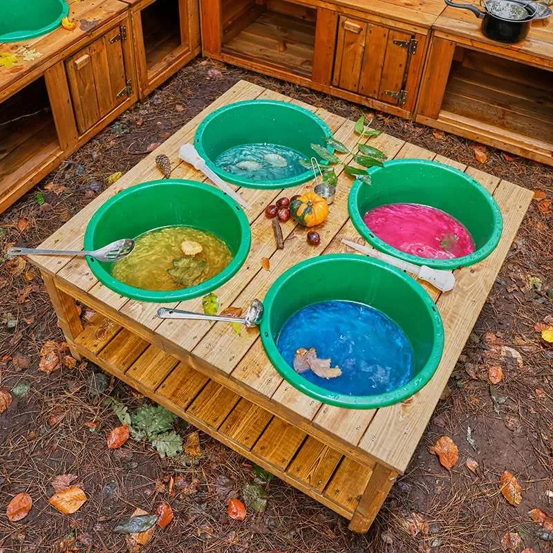 outdoor mixing table 2.webp